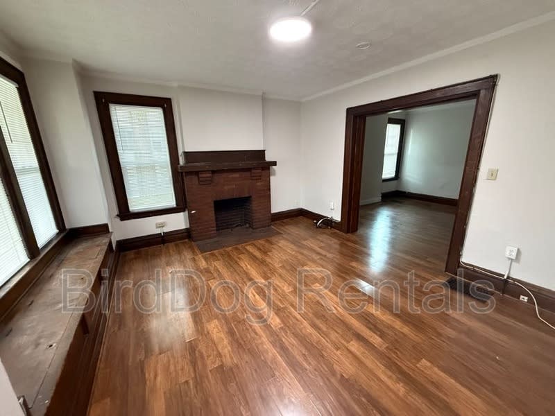 215 East 14th Avenue – photo 5