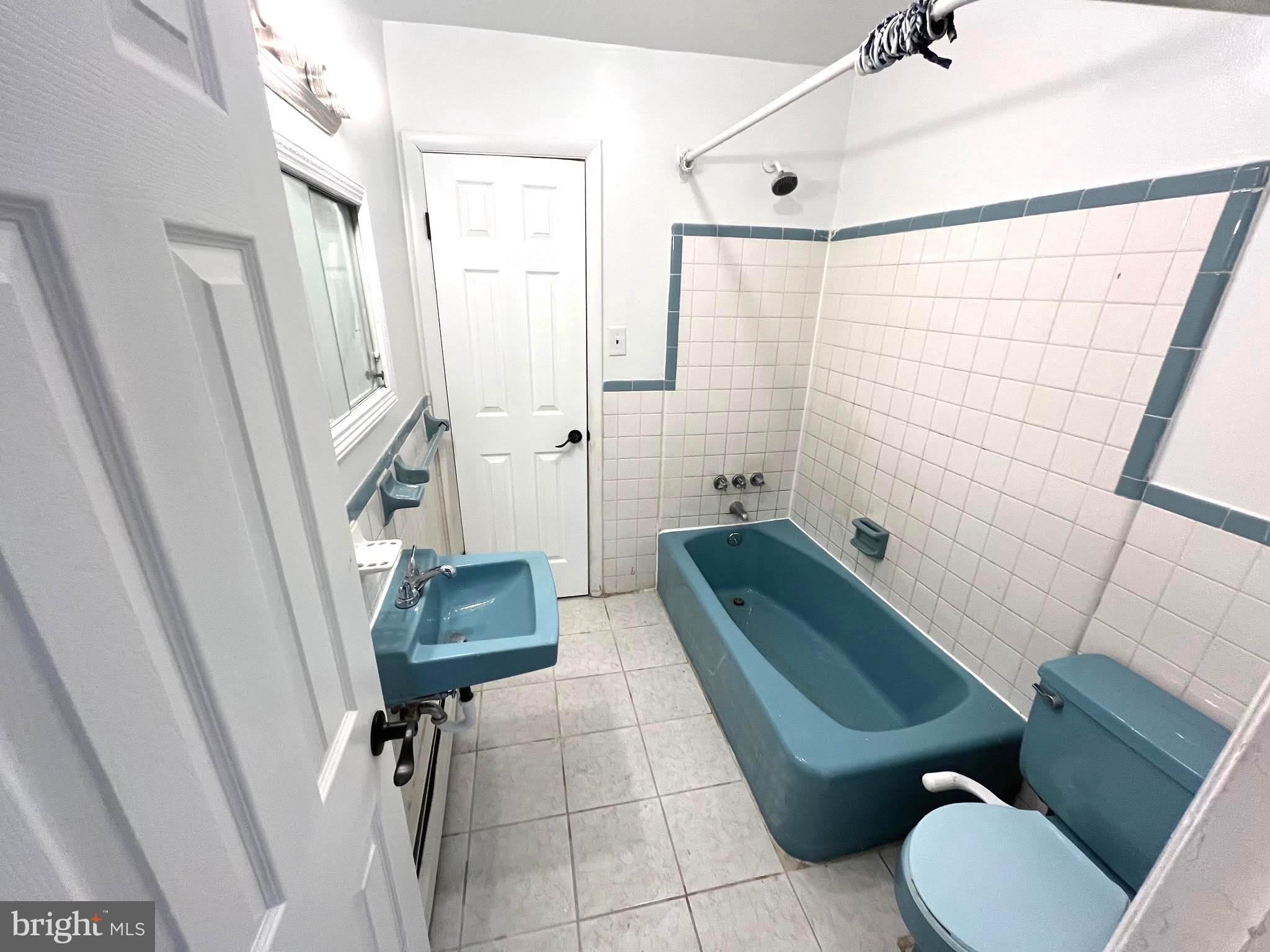 6010 BINGHAM Street – photo 3