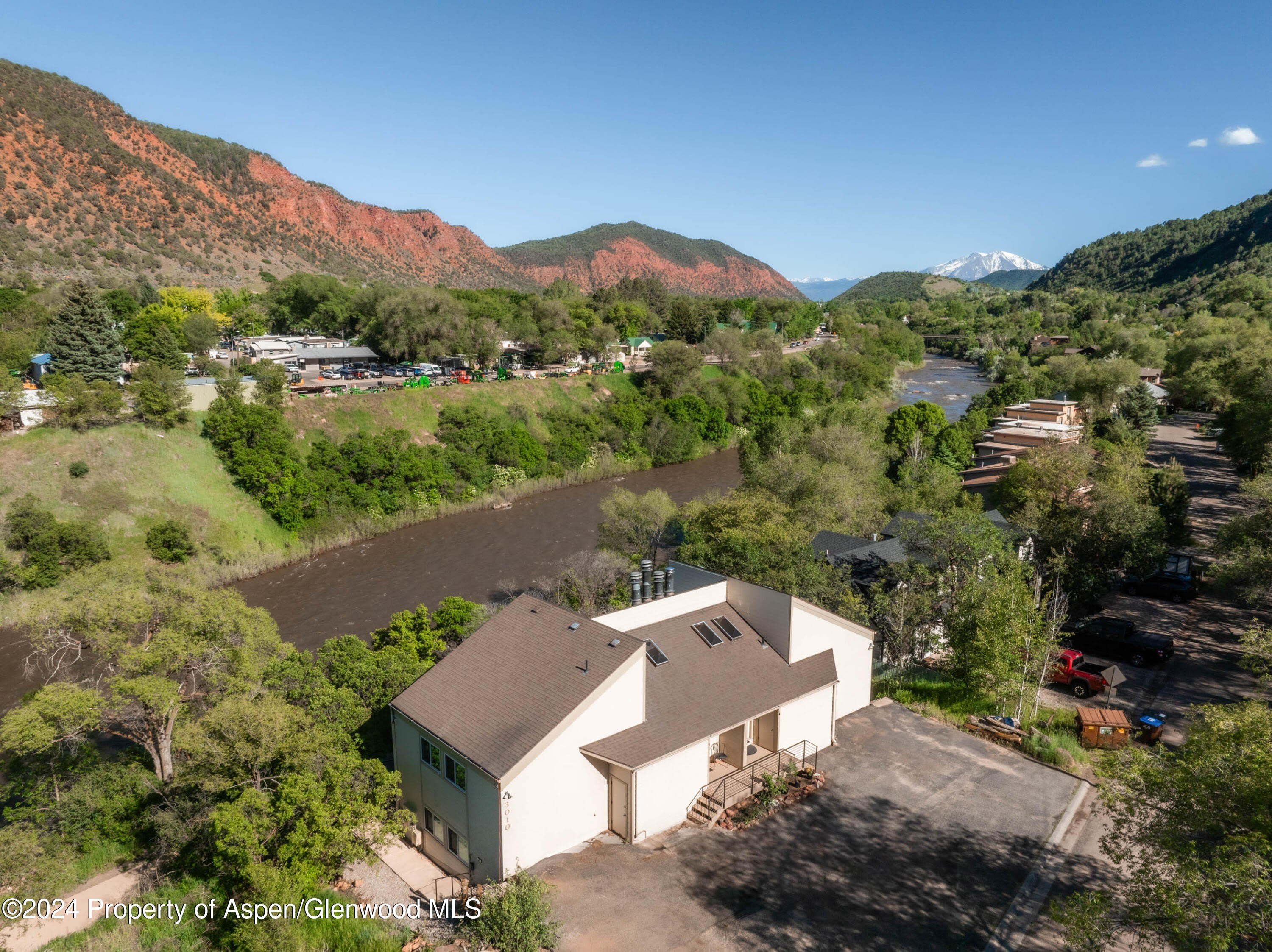 3010 Hager Lane – photo 3