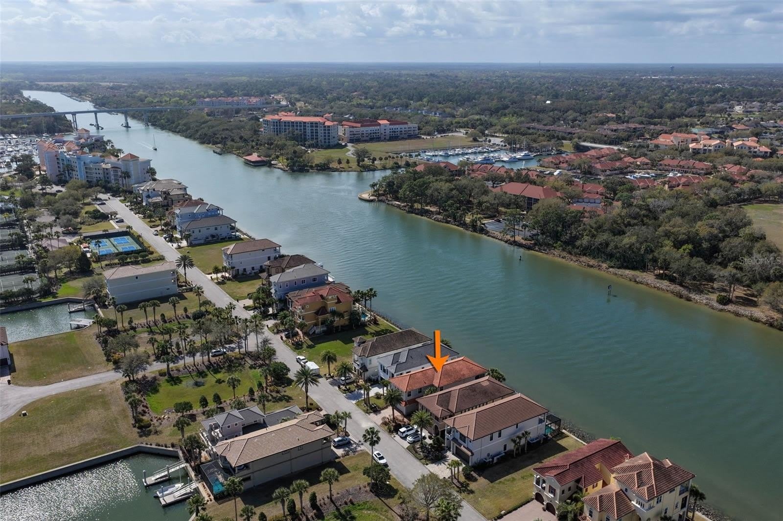 262 YACHT HARBOR Drive – photo 2