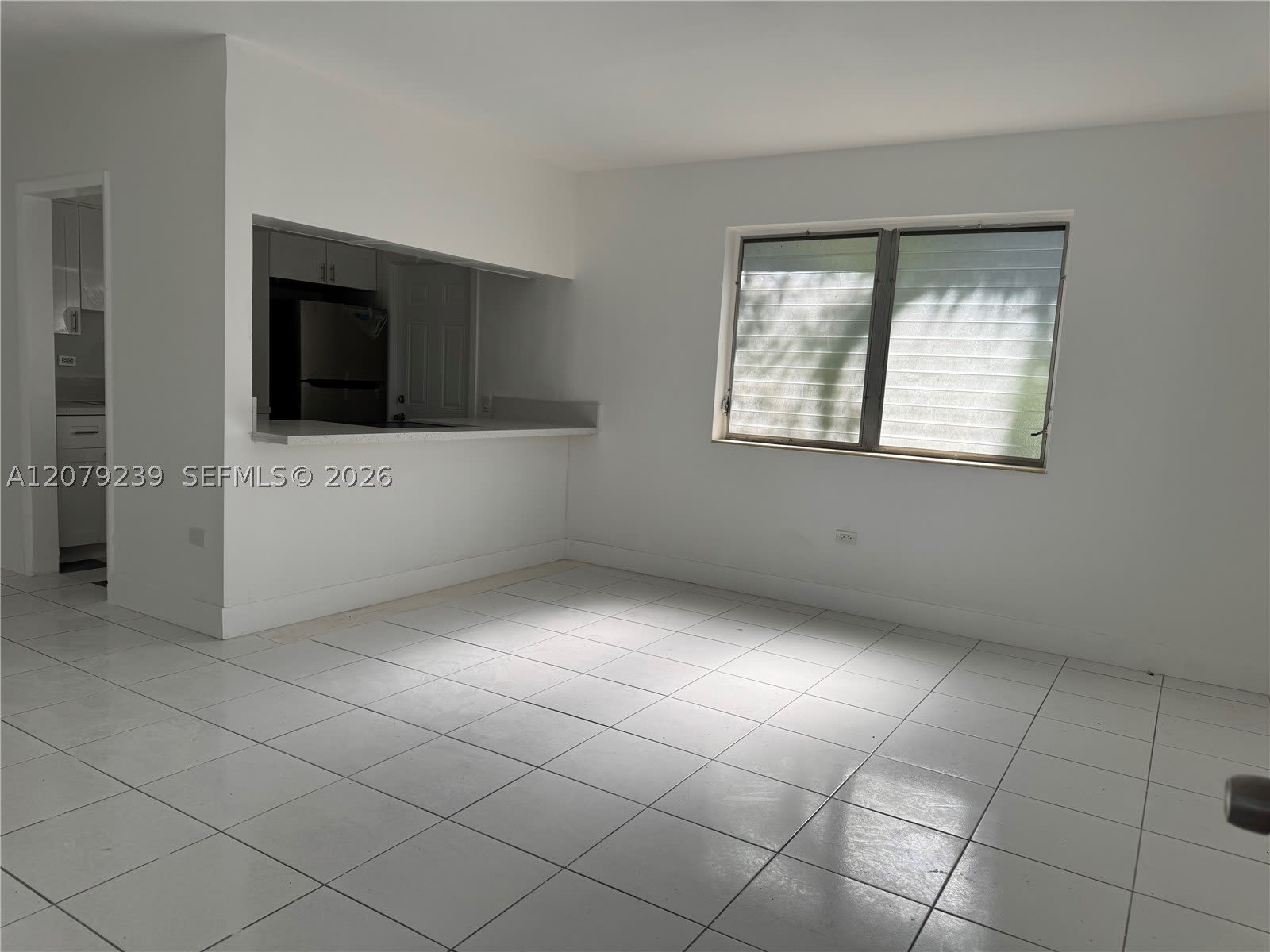 8017 Byron Ave – photo 1