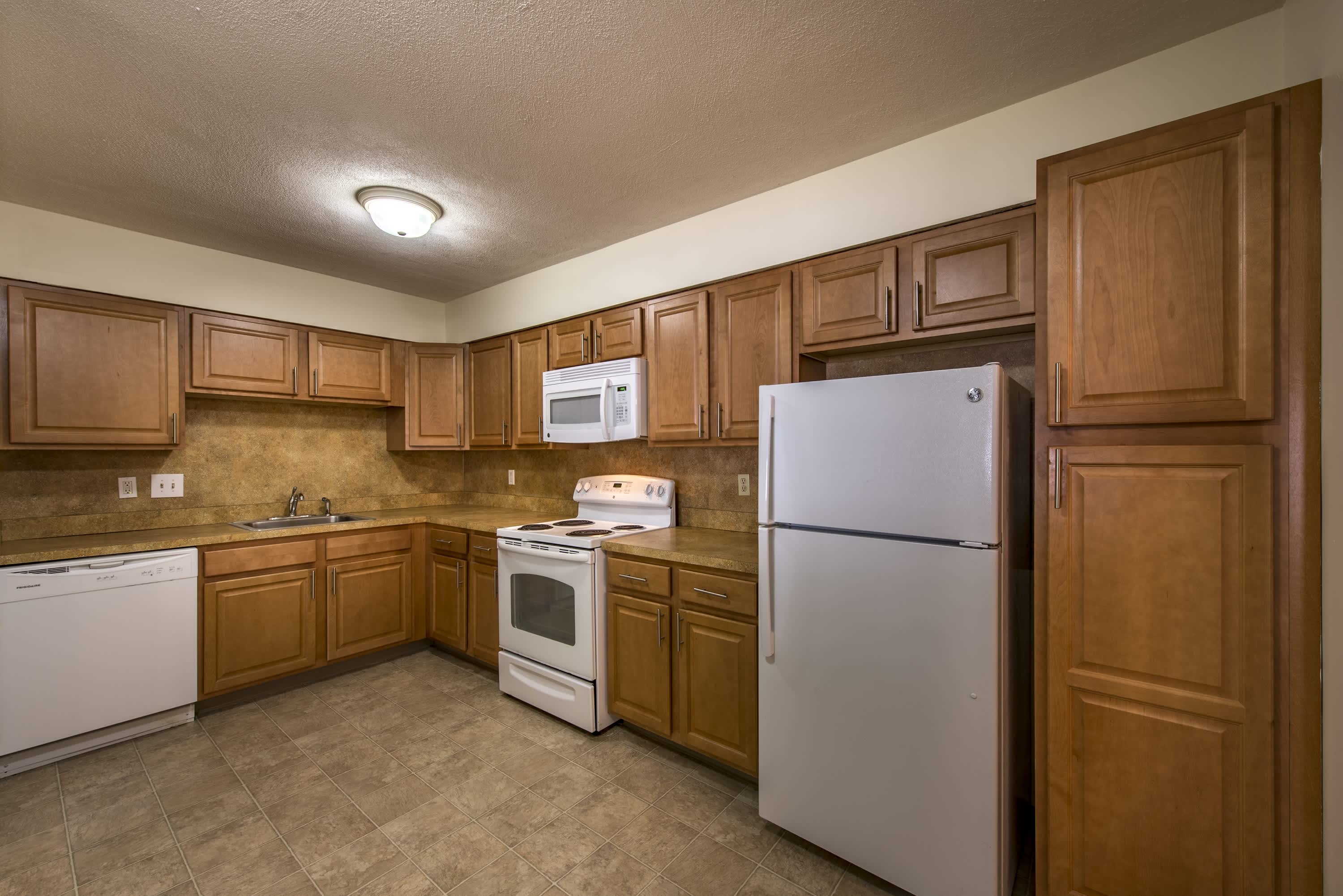 Minuteman Apartments – photo 4