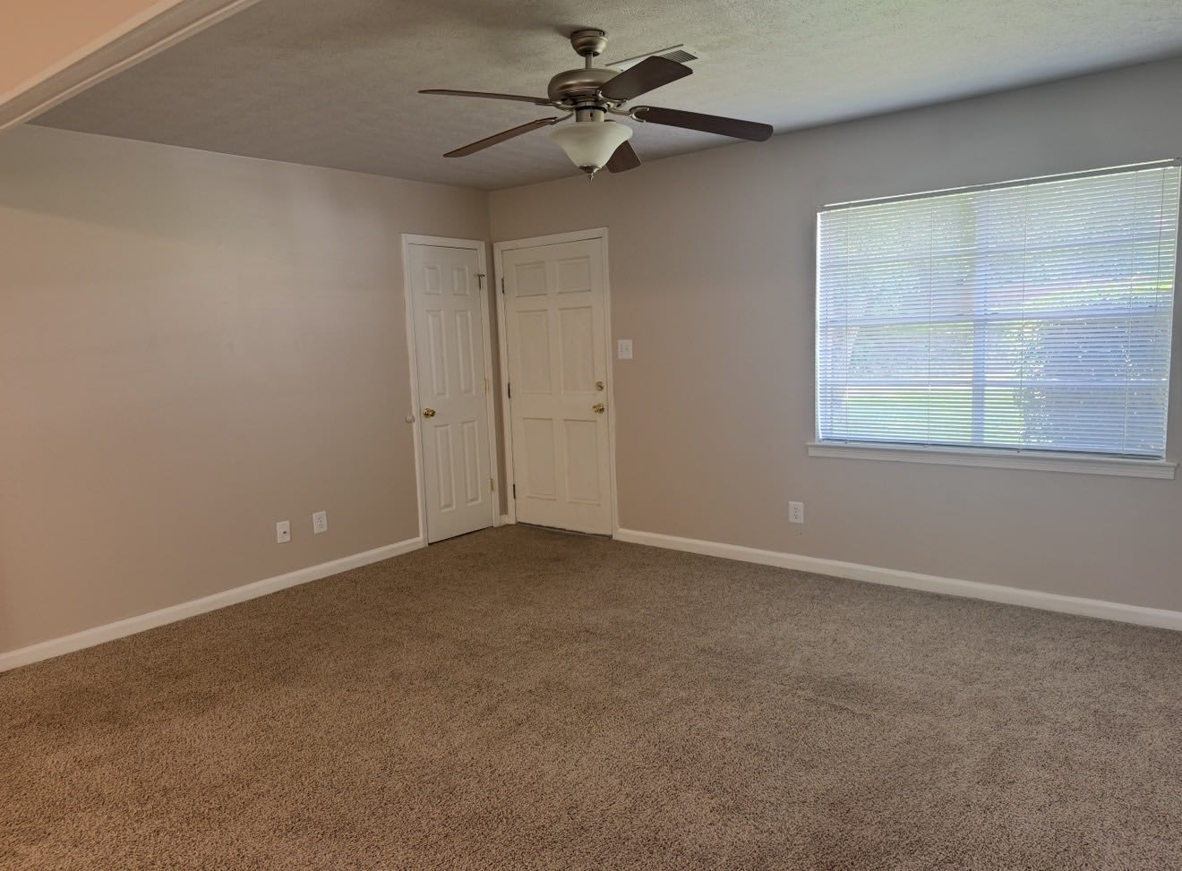 204 Magnolia DrivePrattville – photo 3