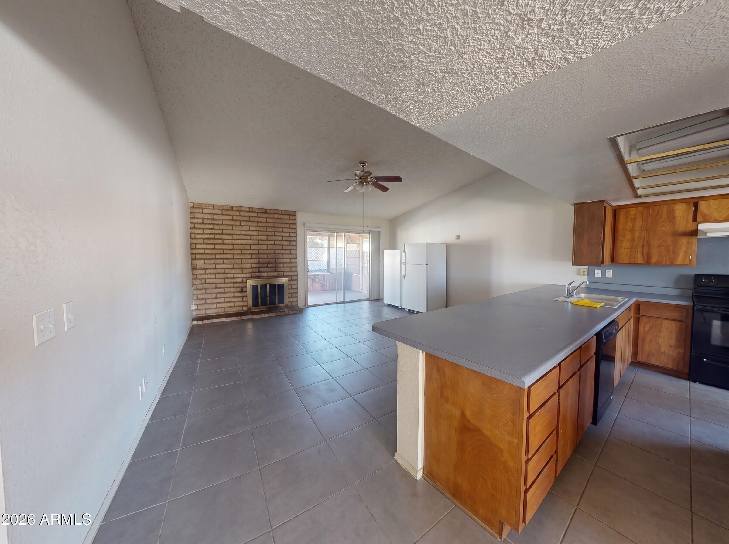 6420 W College Drive – photo 4