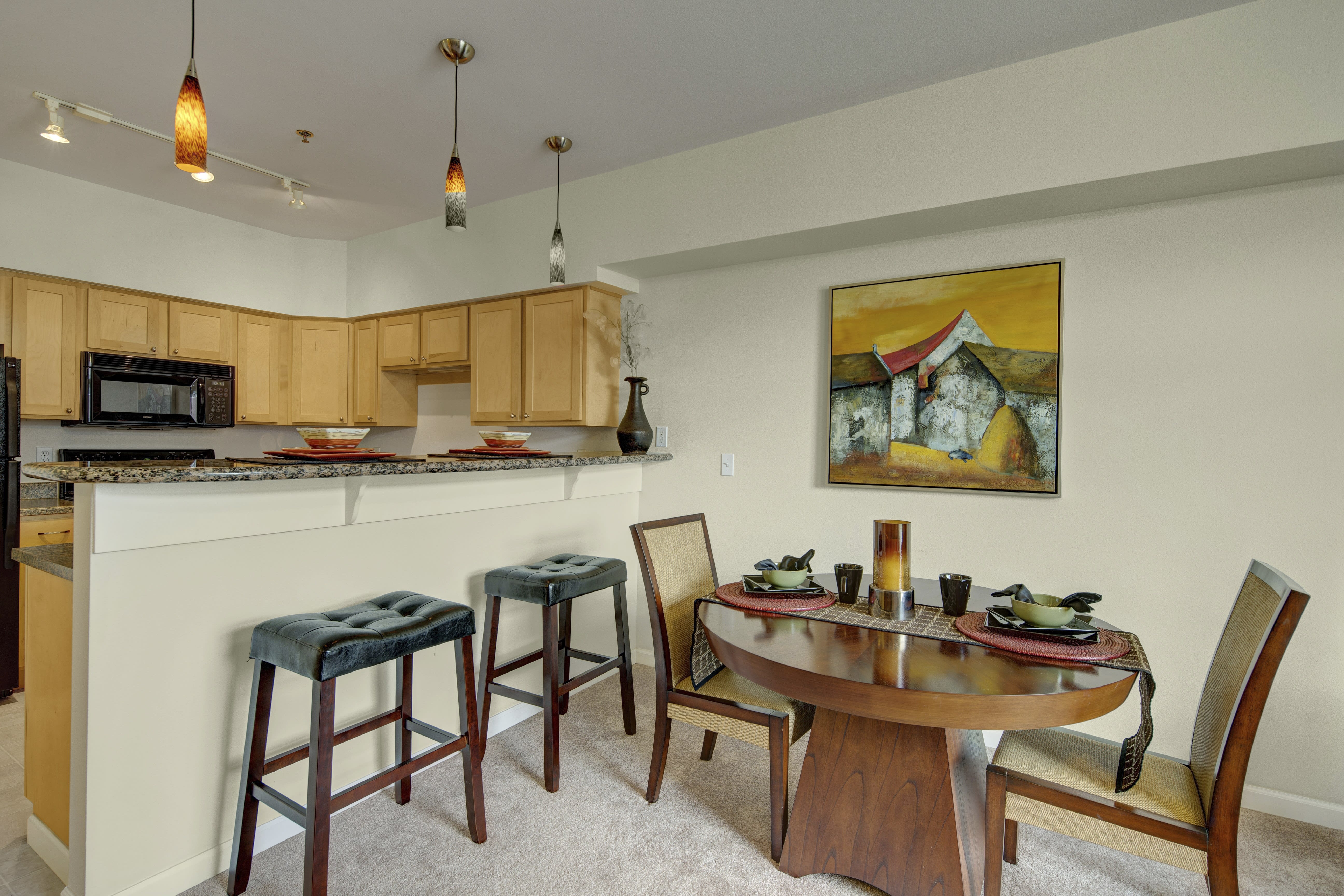 Park Plaza II Apartment Homes – photo 3