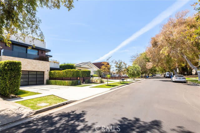 1643 South Carmelina Avenue – photo 1