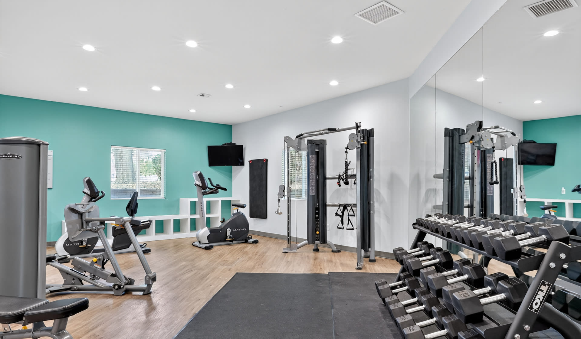 Skyview Apartments – photo 4