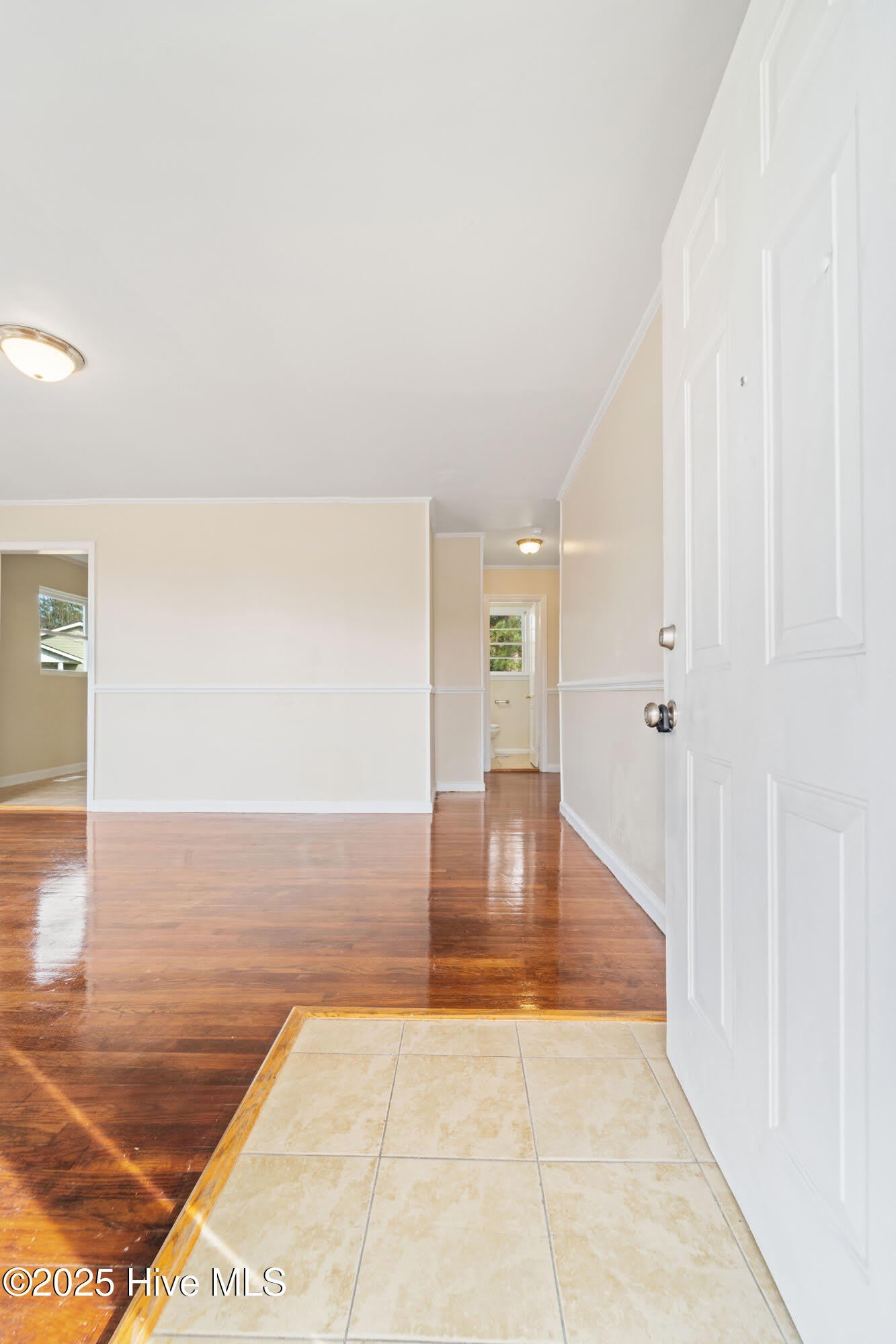 2272 Onslow Drive – photo 2