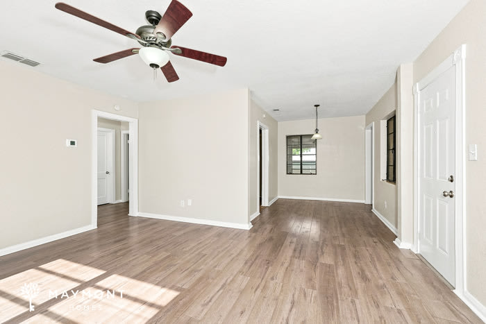 402 Ariana Avenue – photo 3