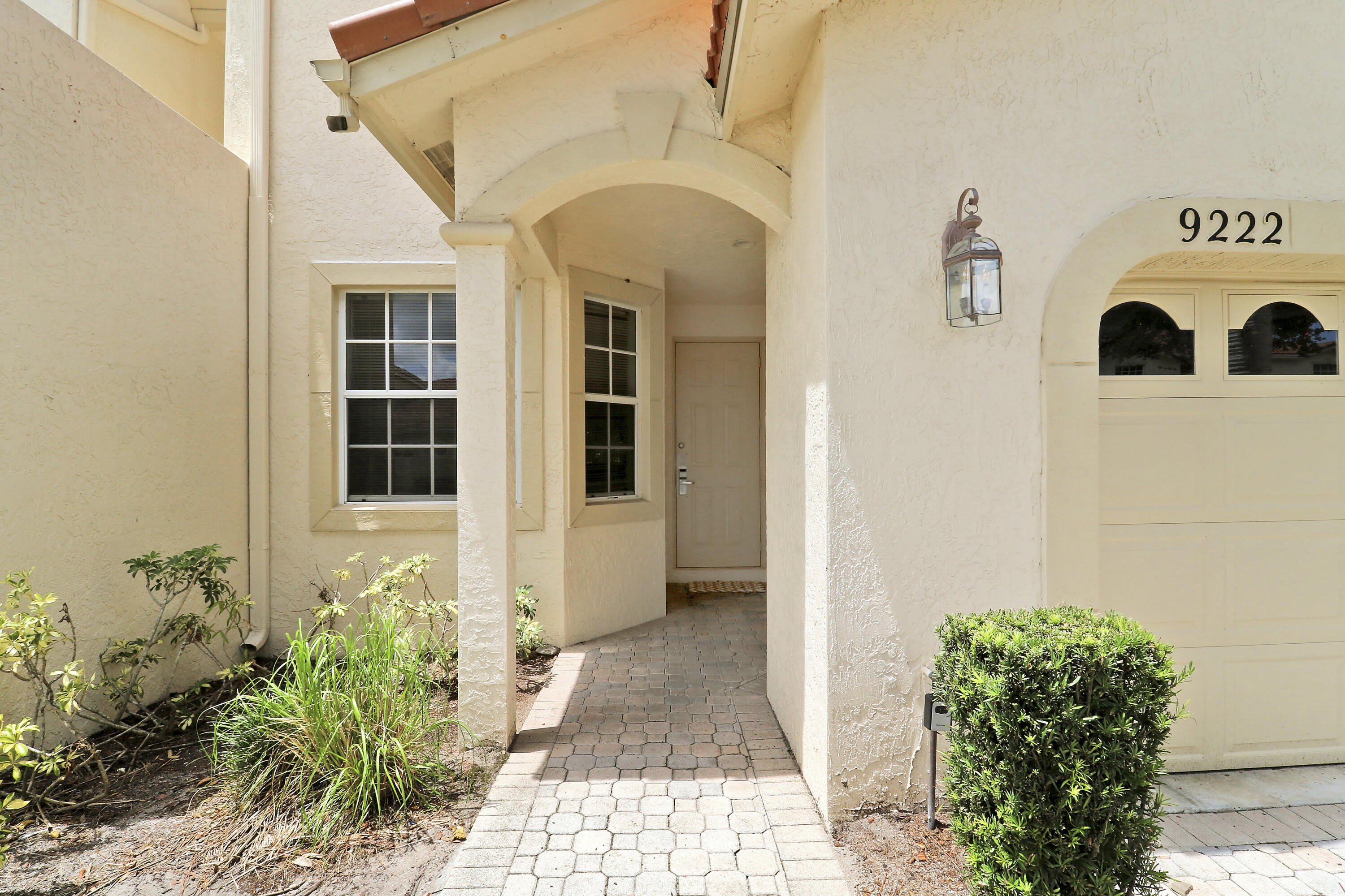 9222 Wentworth Lane – photo 3