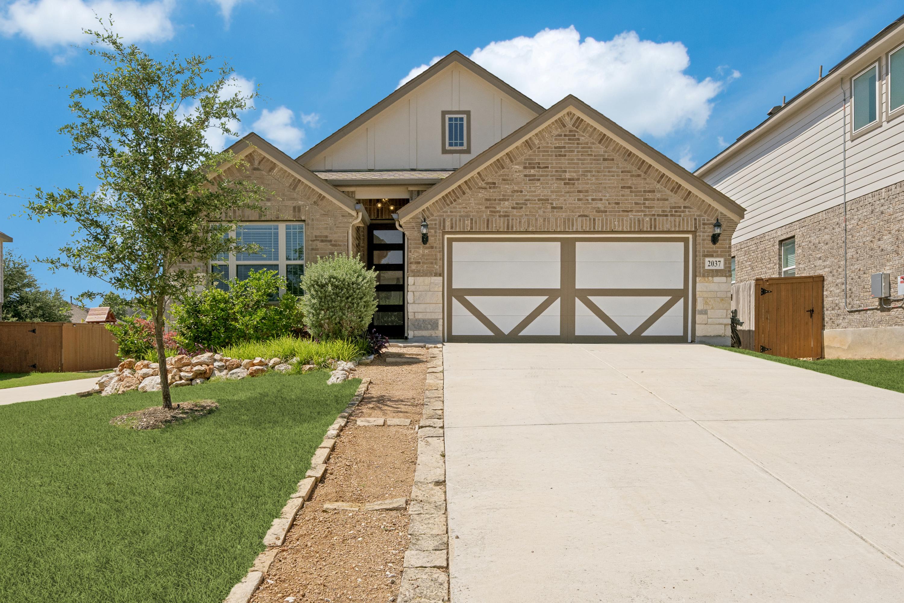 2037 Egret Avenue – photo 1