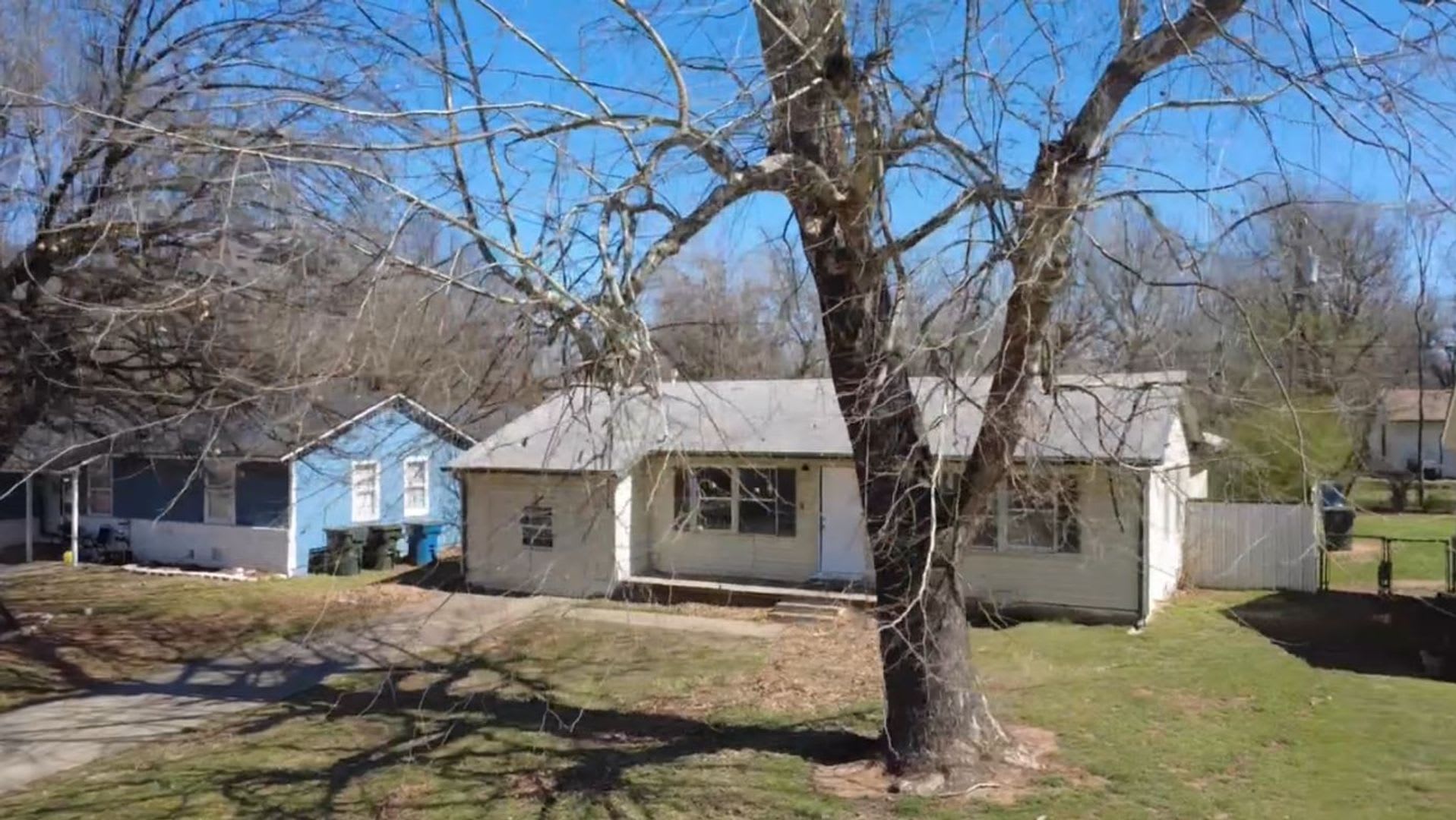 Charming 4 Bedroom House! – photo 4