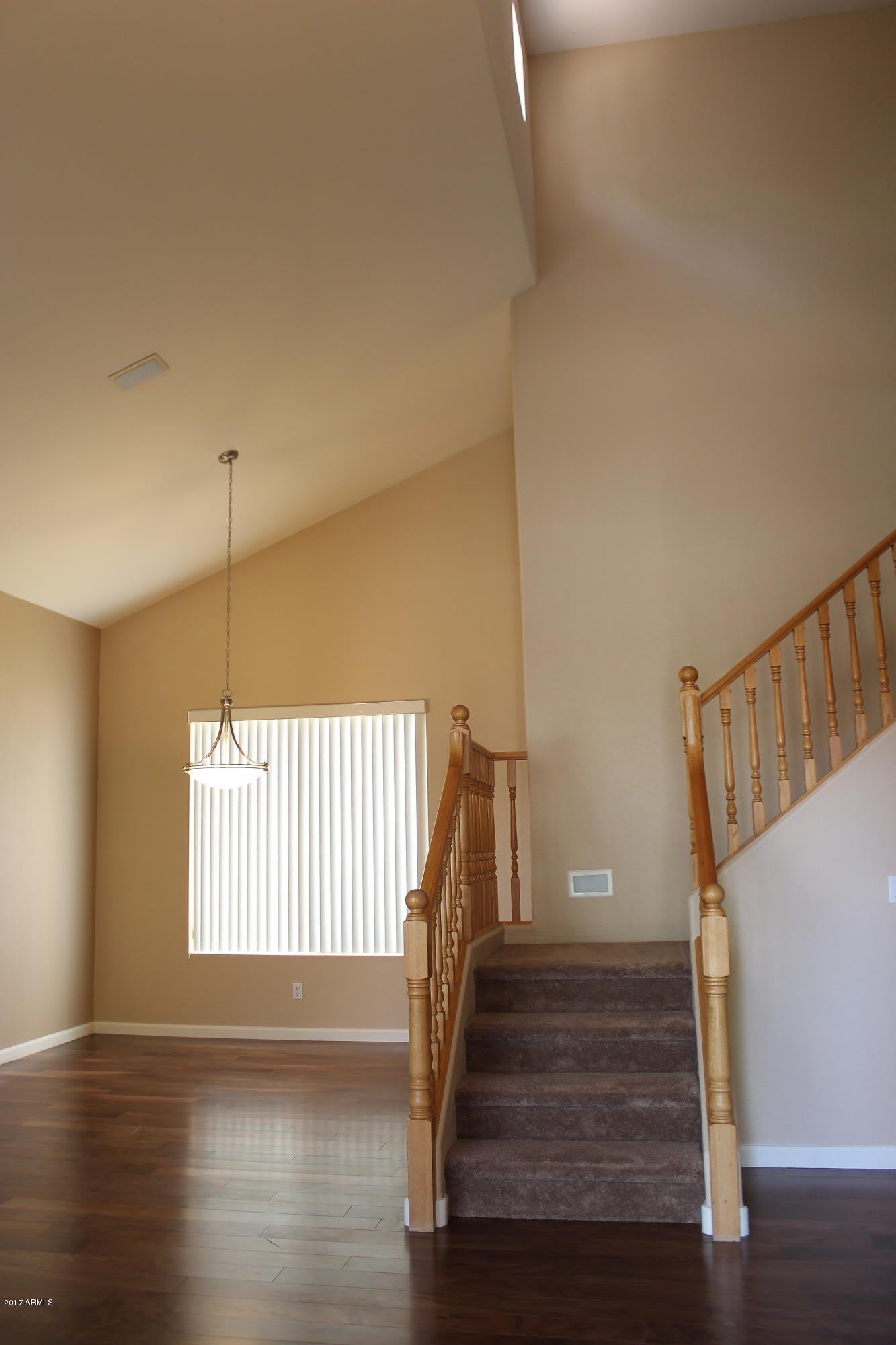 5435 W BUFFALO Street – photo 3