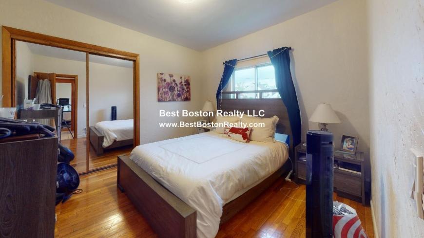 1 Vassar St. – photo 4