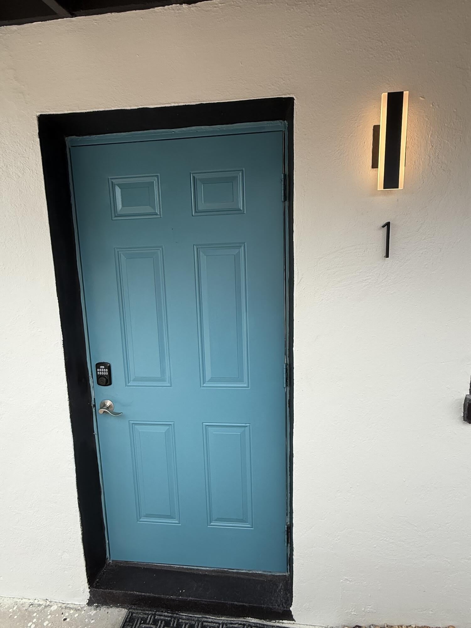 1436 Ne 2Nd Avenue – photo 2