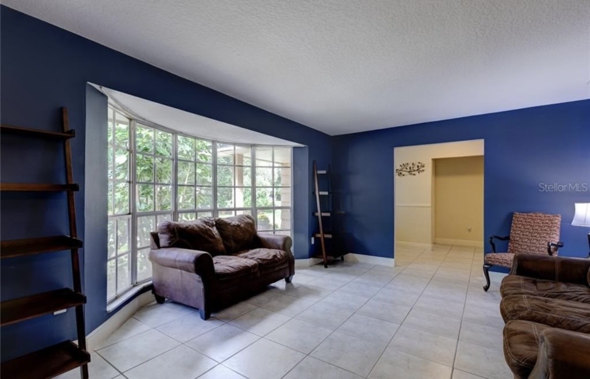 1439 Hillway Road – photo 4