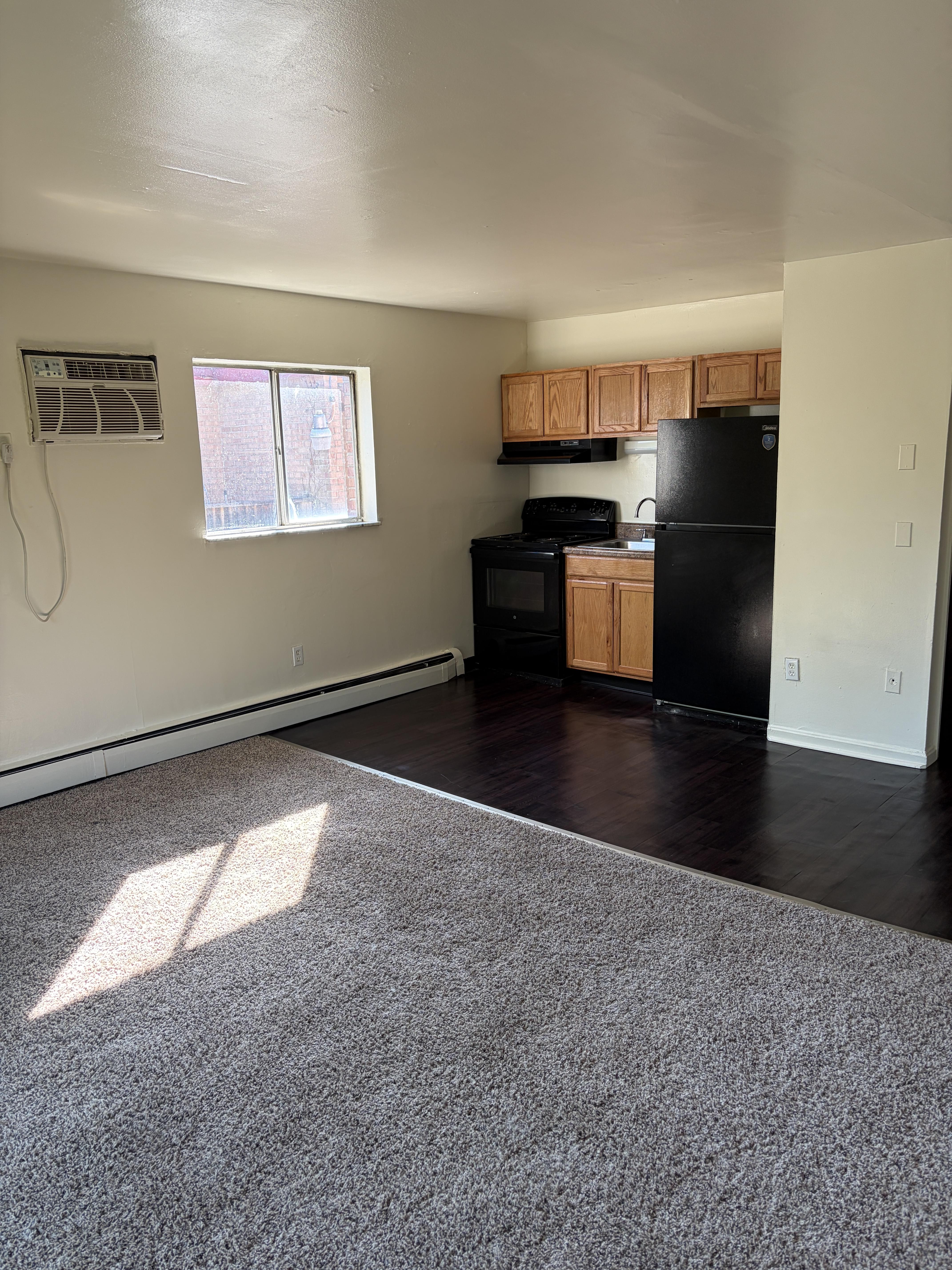 4047 Reading Rd – photo 2
