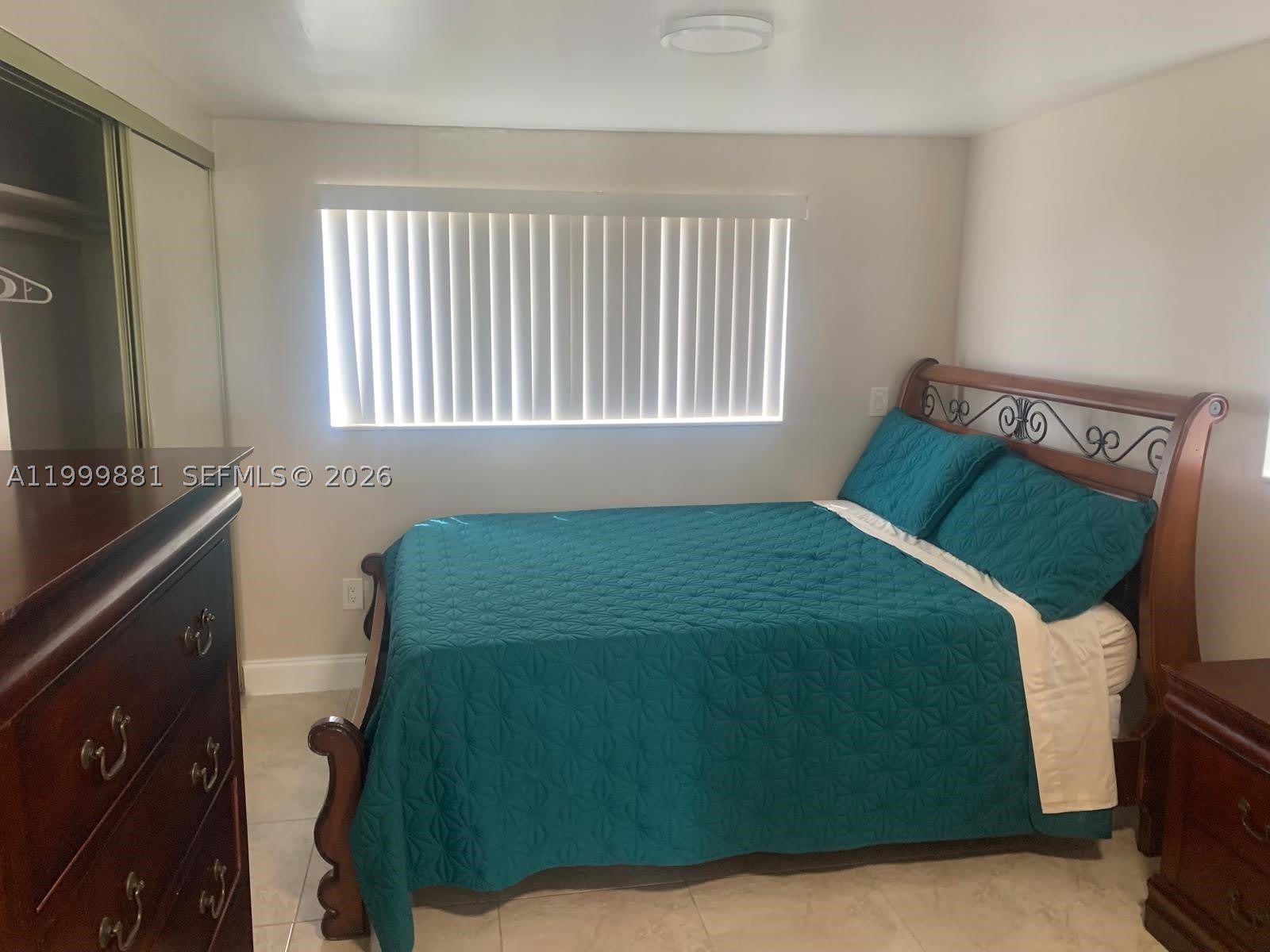 19121 NE Miami Ct – photo 5