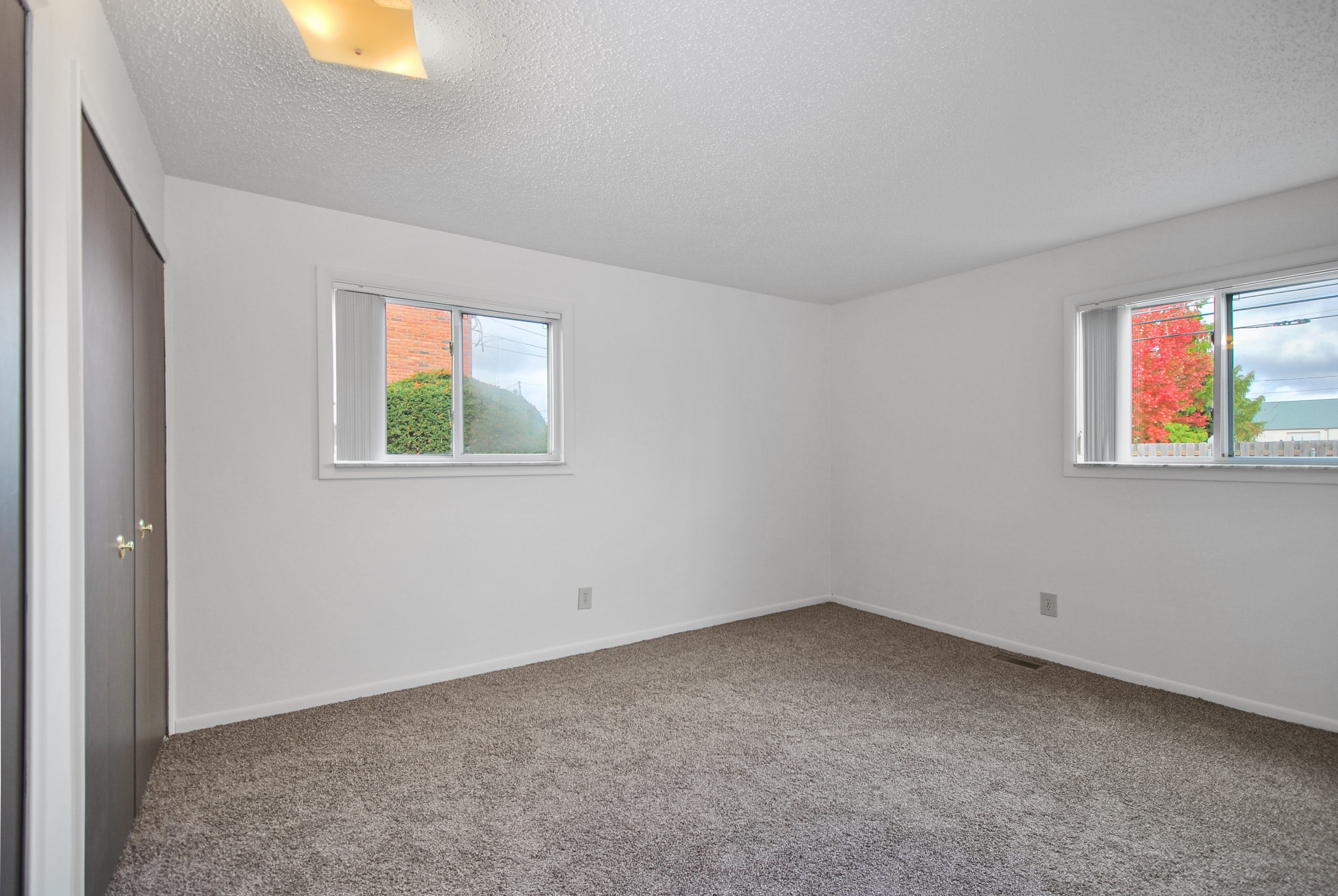 Carriage House Apartments – photo 2