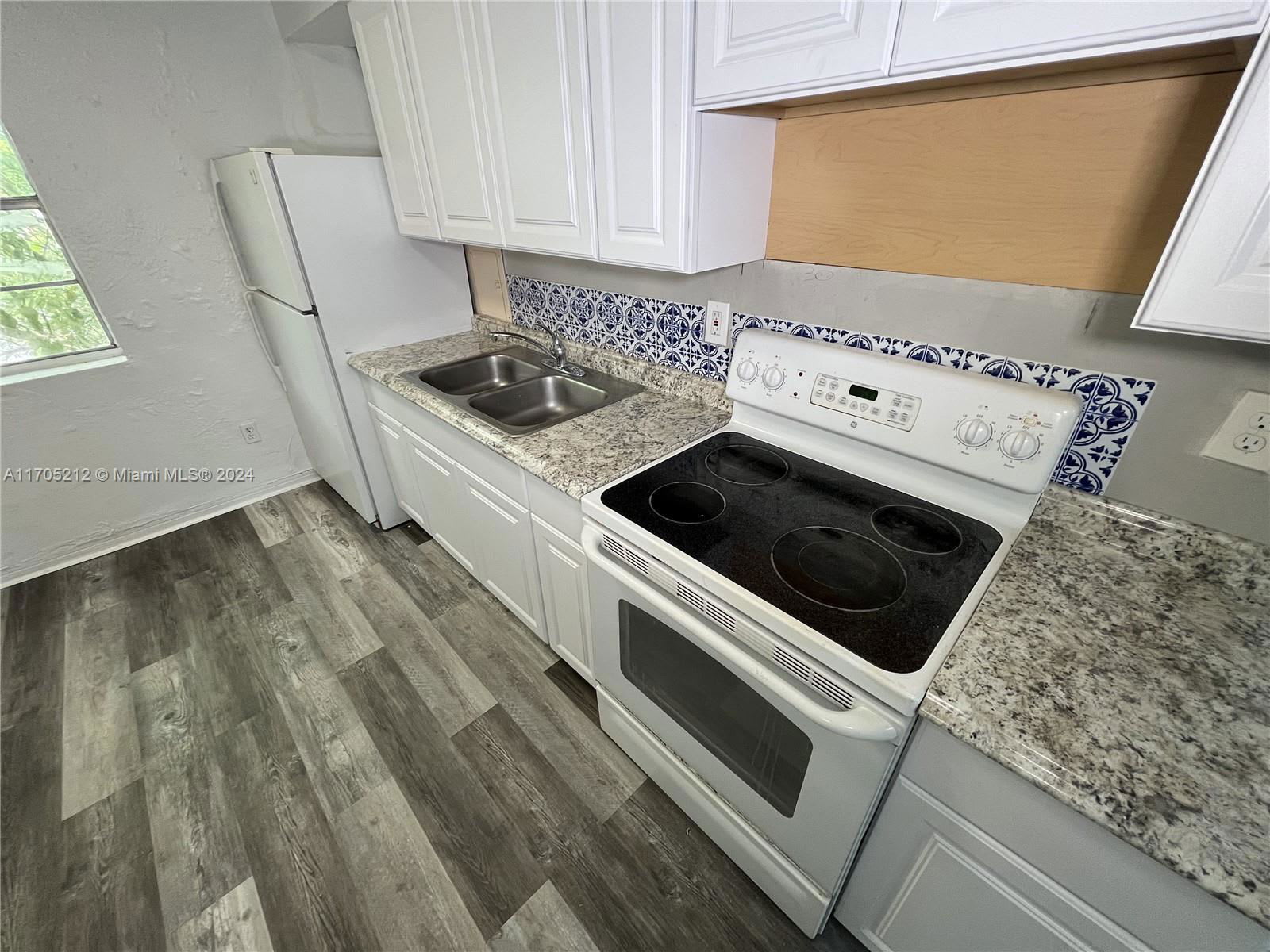 3225 Northwest 48th Street – photo 3