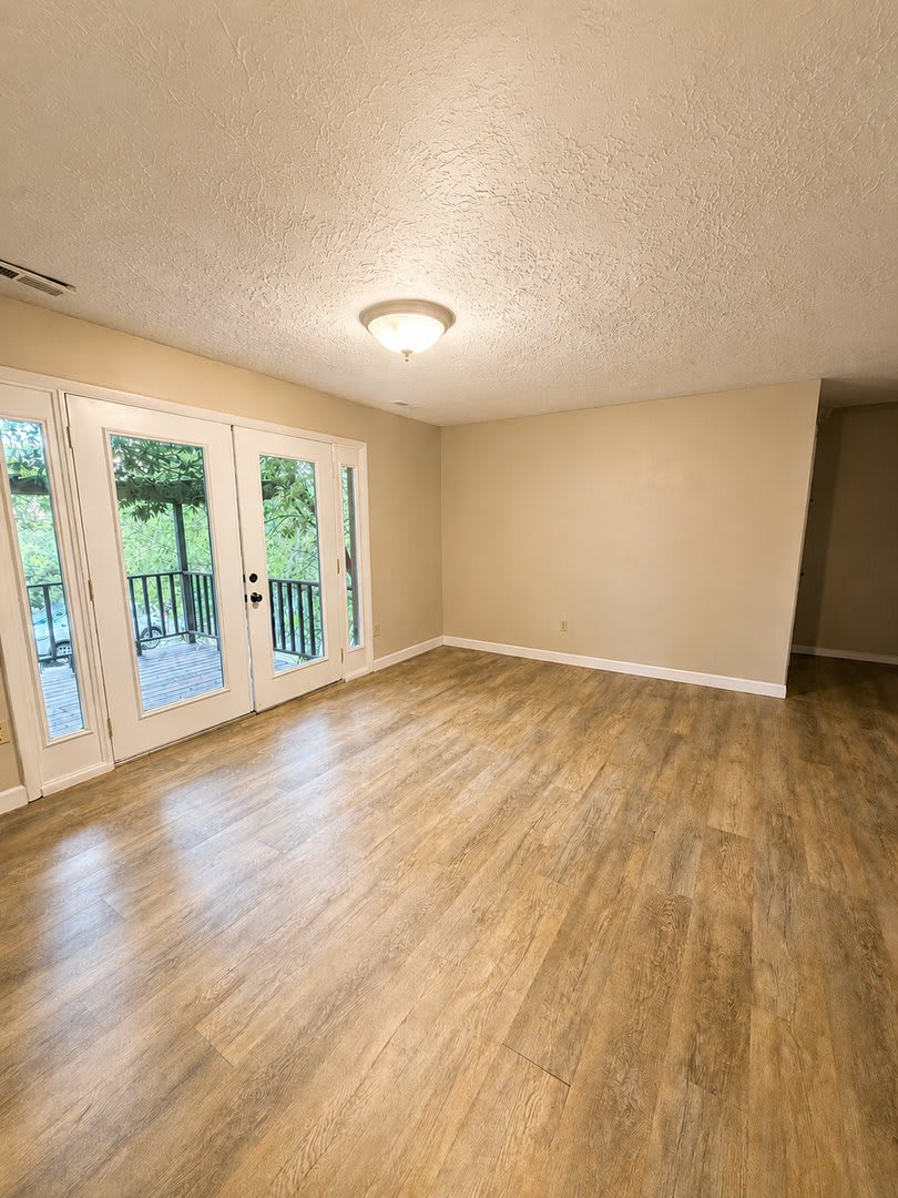Spacious Charming Home (duplex) – photo 5