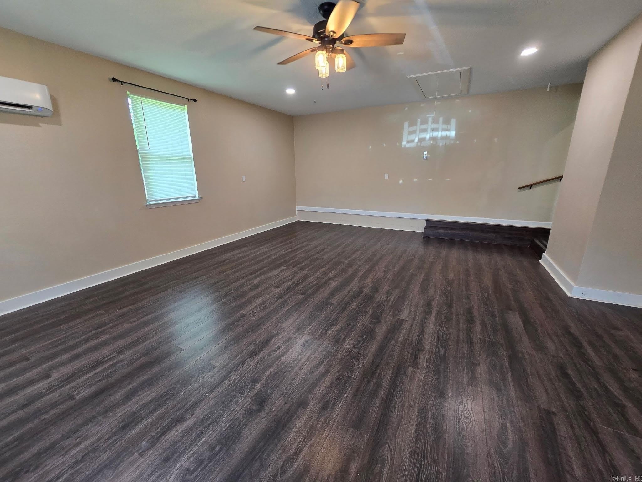 22217 Phillip Drive – photo 4