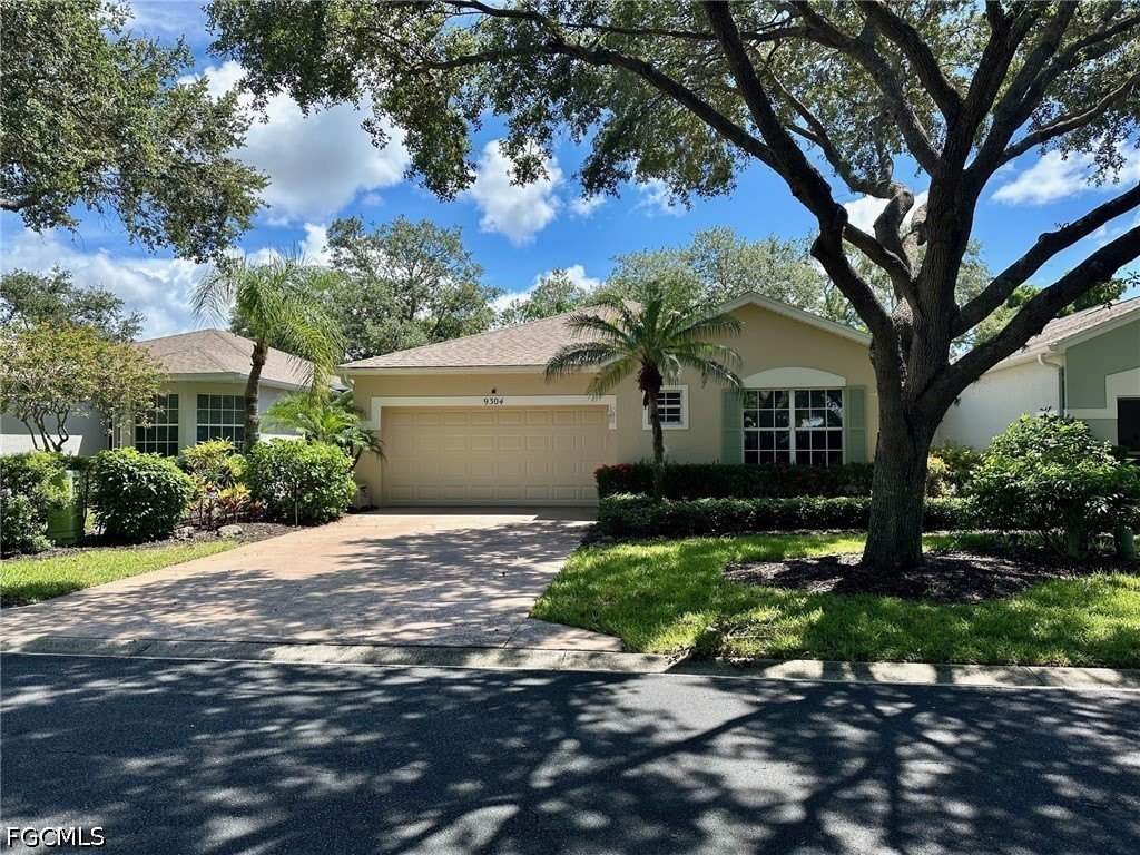 9304 Lake Abby Lane – photo 2