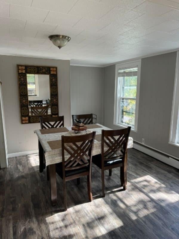 105 E Hamilton St – photo 3