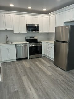 13 15 Spruce Street 2 – photo 1