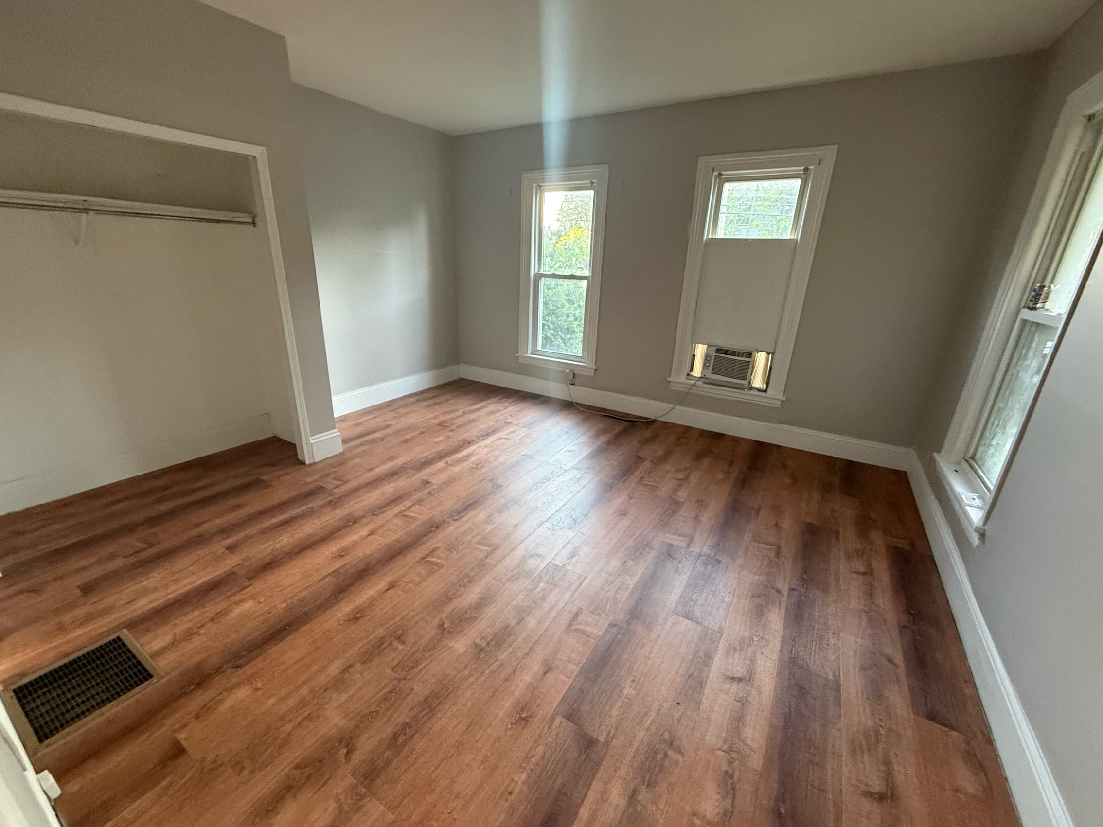 455 Spicer Street – photo 5