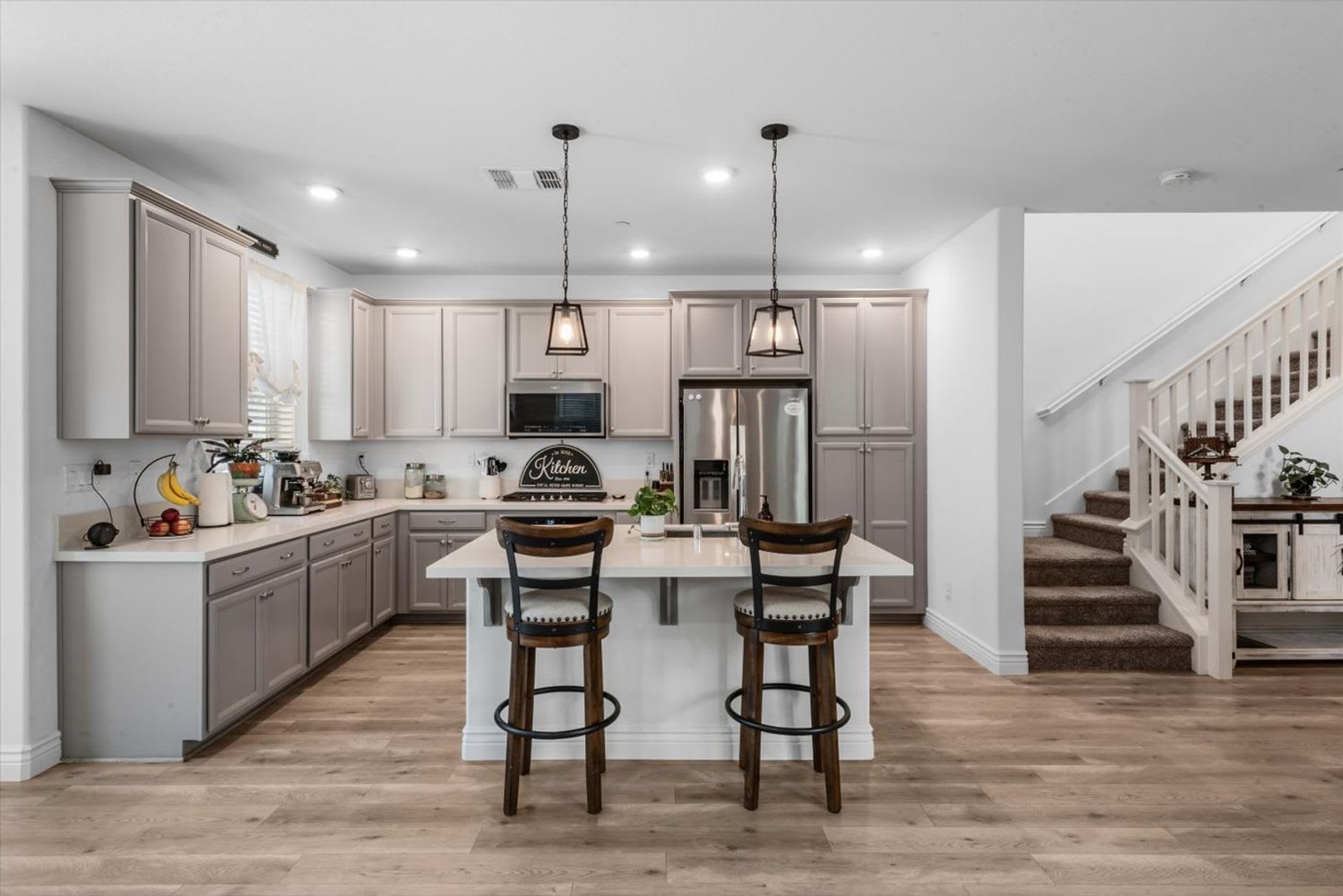 3 Bedroom 2.5 bath in Natomas! Windrow at The Cove! – photo 5