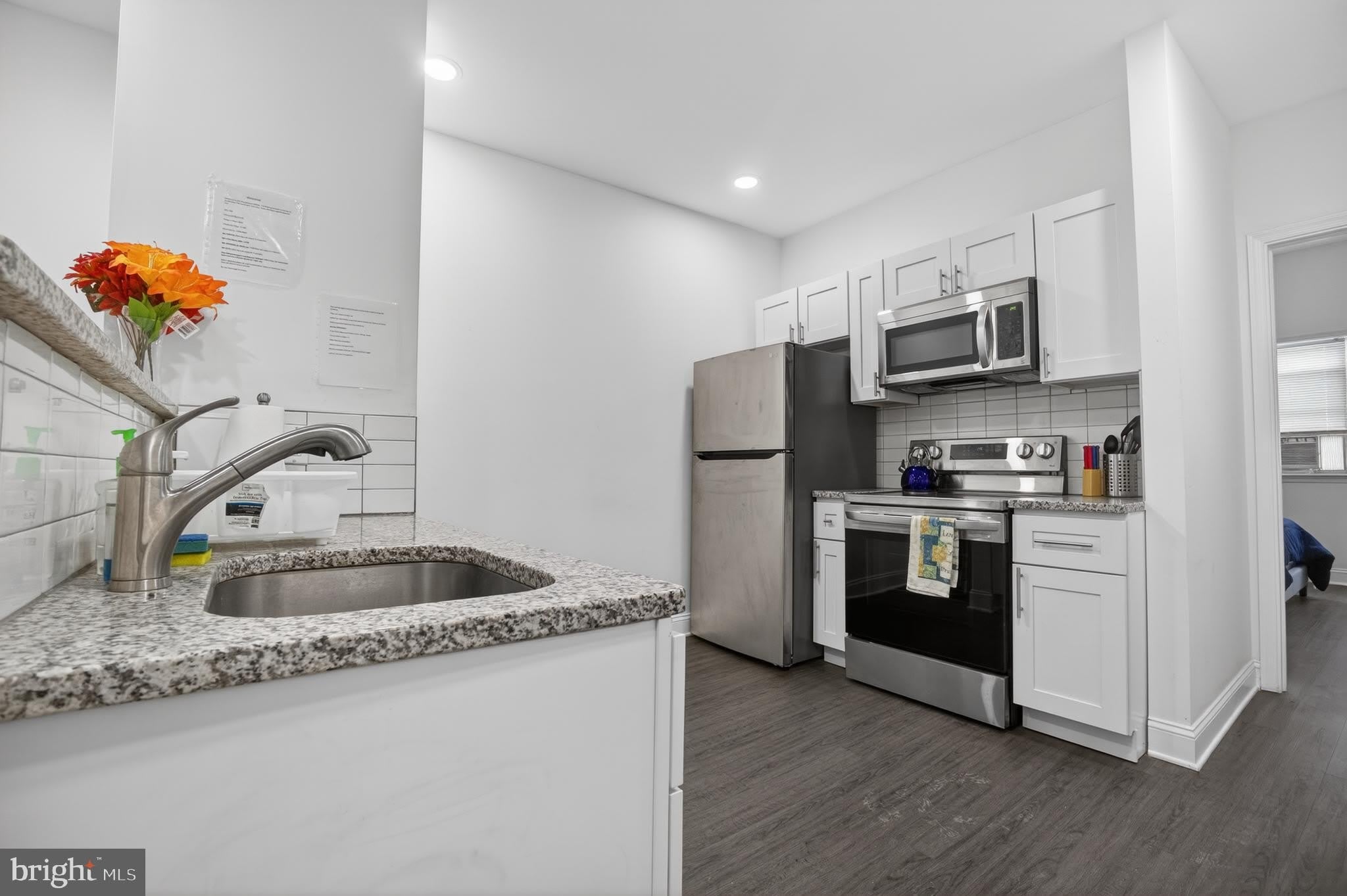 3138 W Allegheny Avenue – photo 1