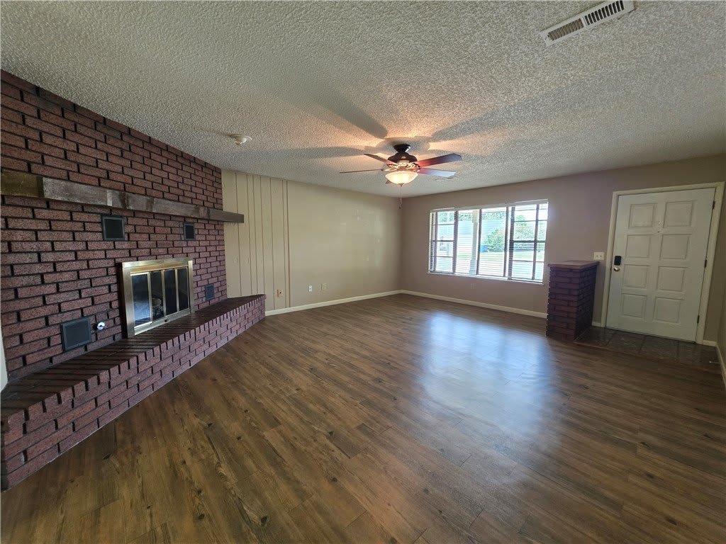 1806 Lawrence Street – photo 3