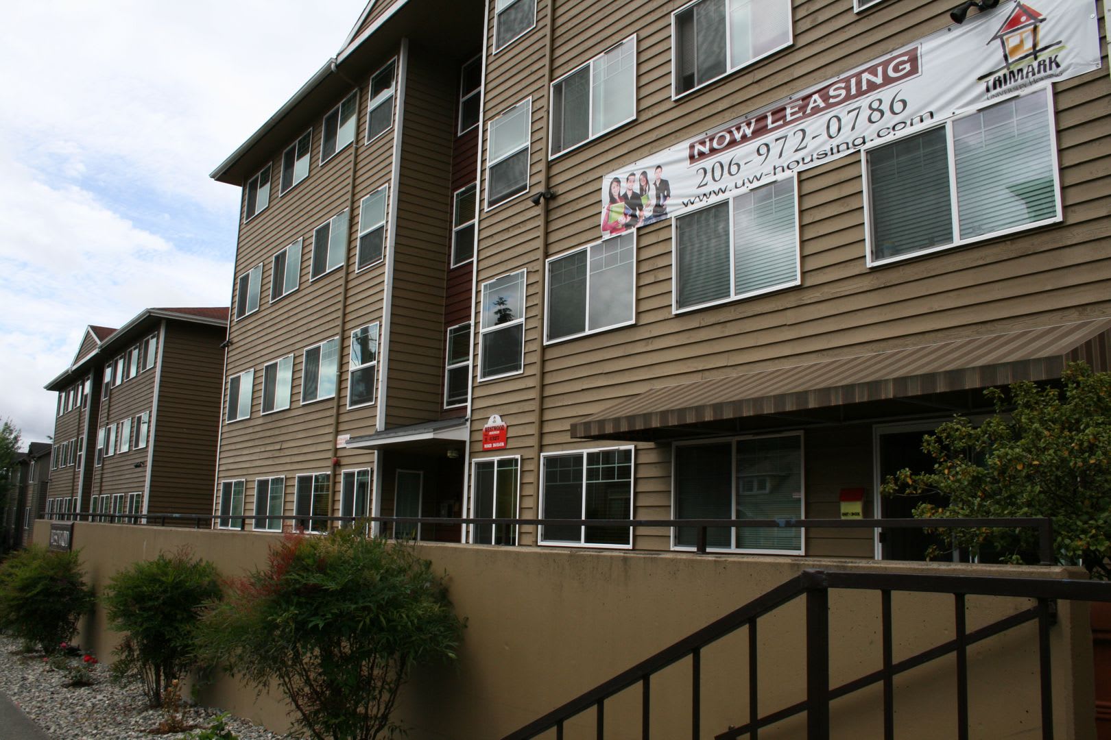 Westwood Apartments – photo 2