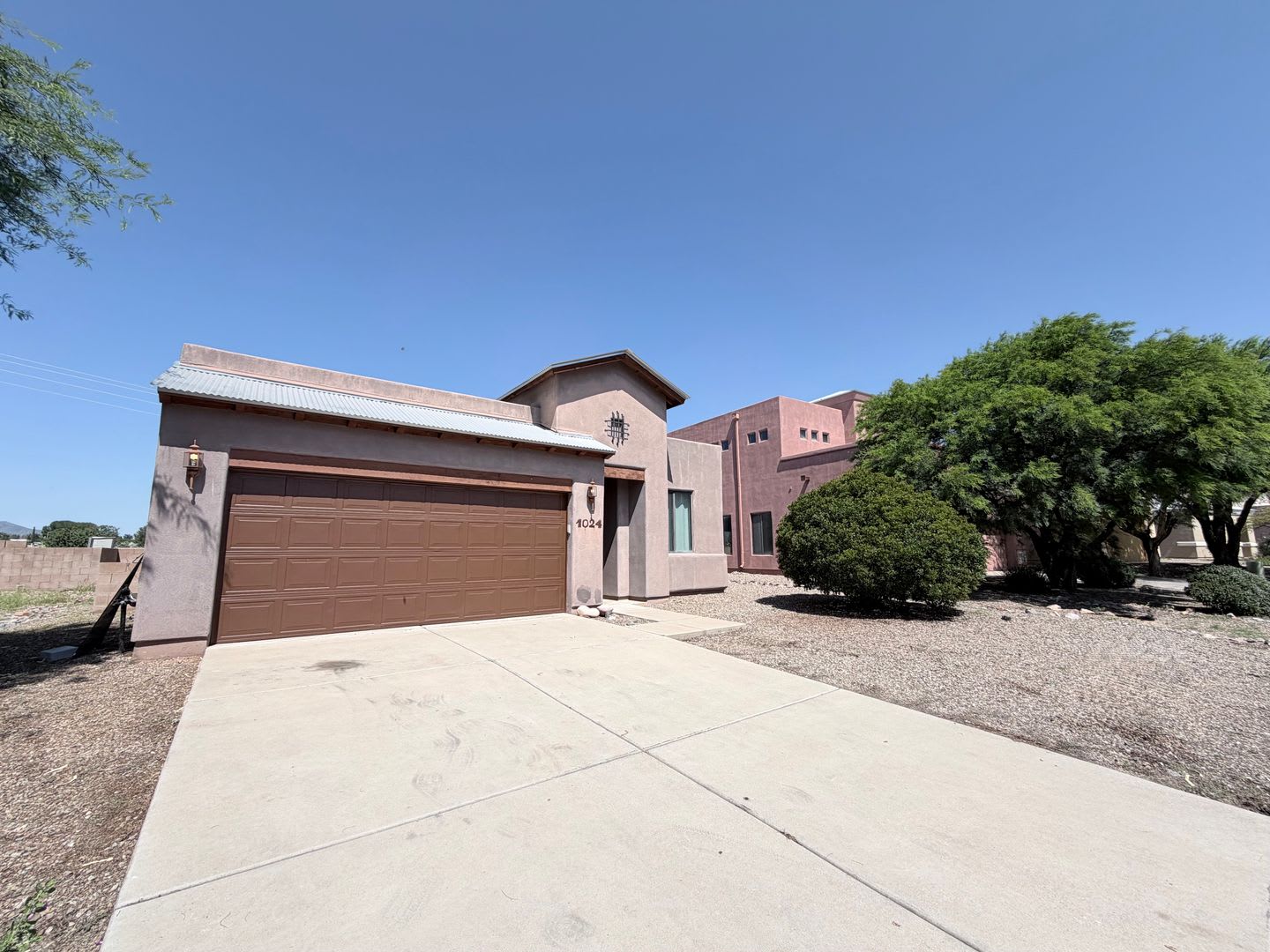 3BR/3BA/2CG 1830 sq. ft. rental in Sierra Vista, AZ – photo 2