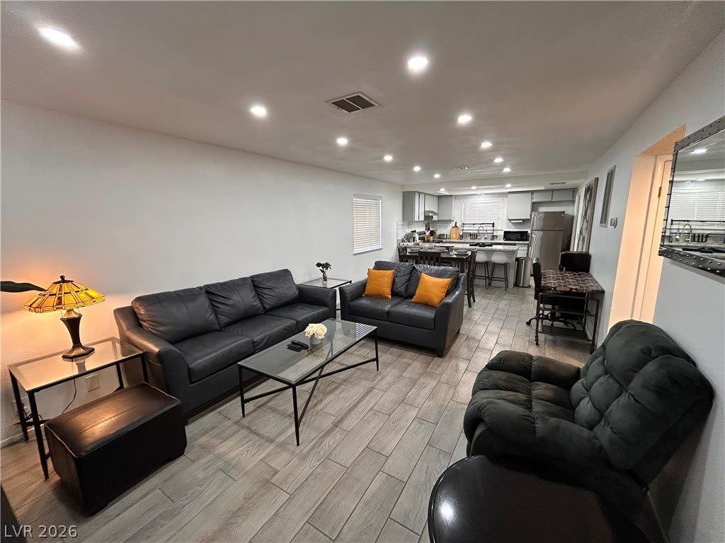 3251 Jericho Street – photo 1