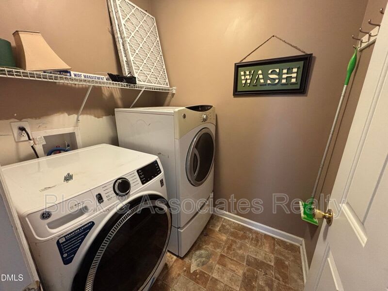 337 Americana Dr – photo 5