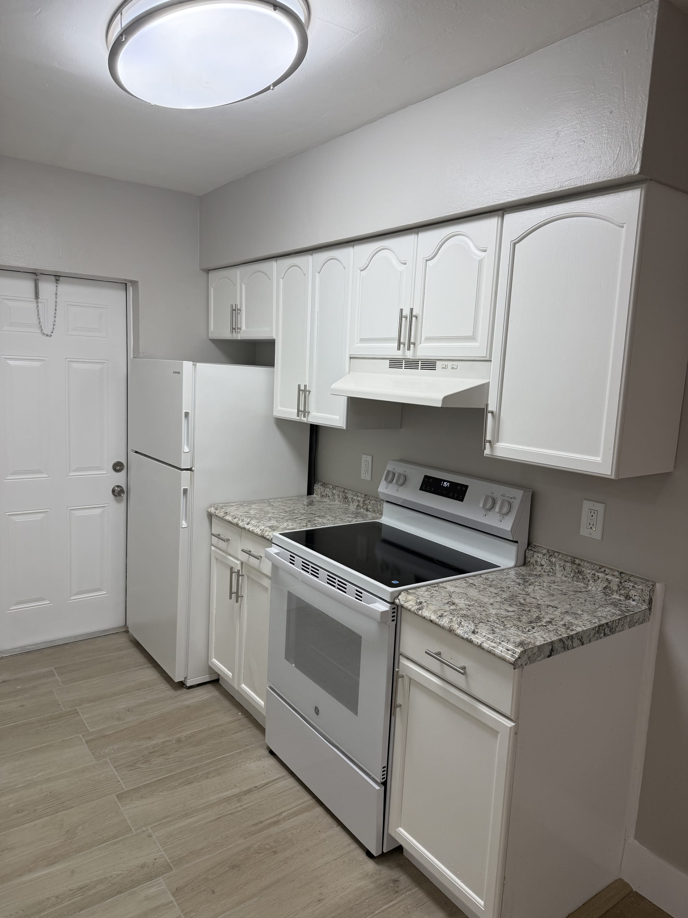 759 Northeast 13th Court – photo 3