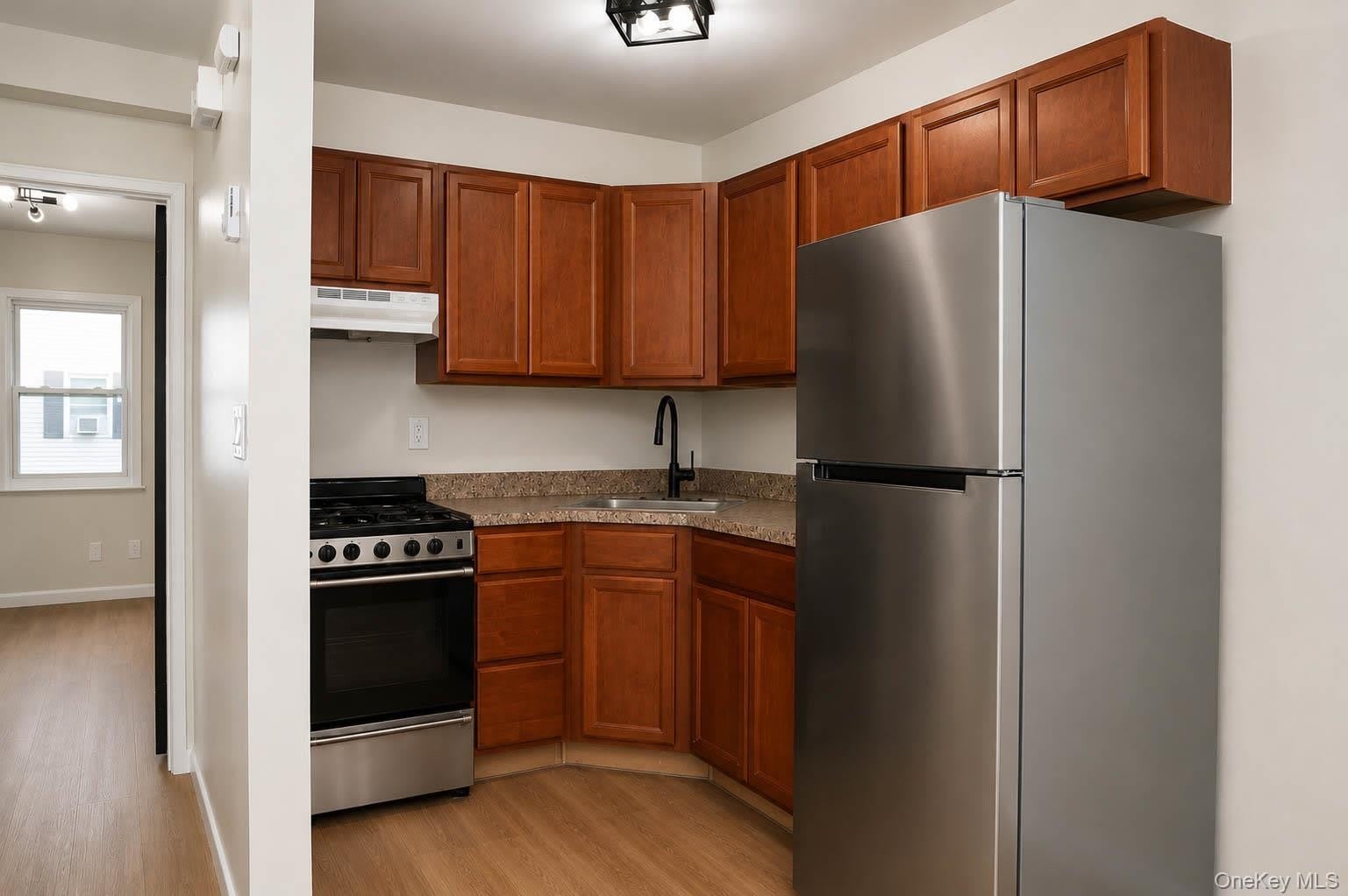 201 Ludingtonville Road – photo 2