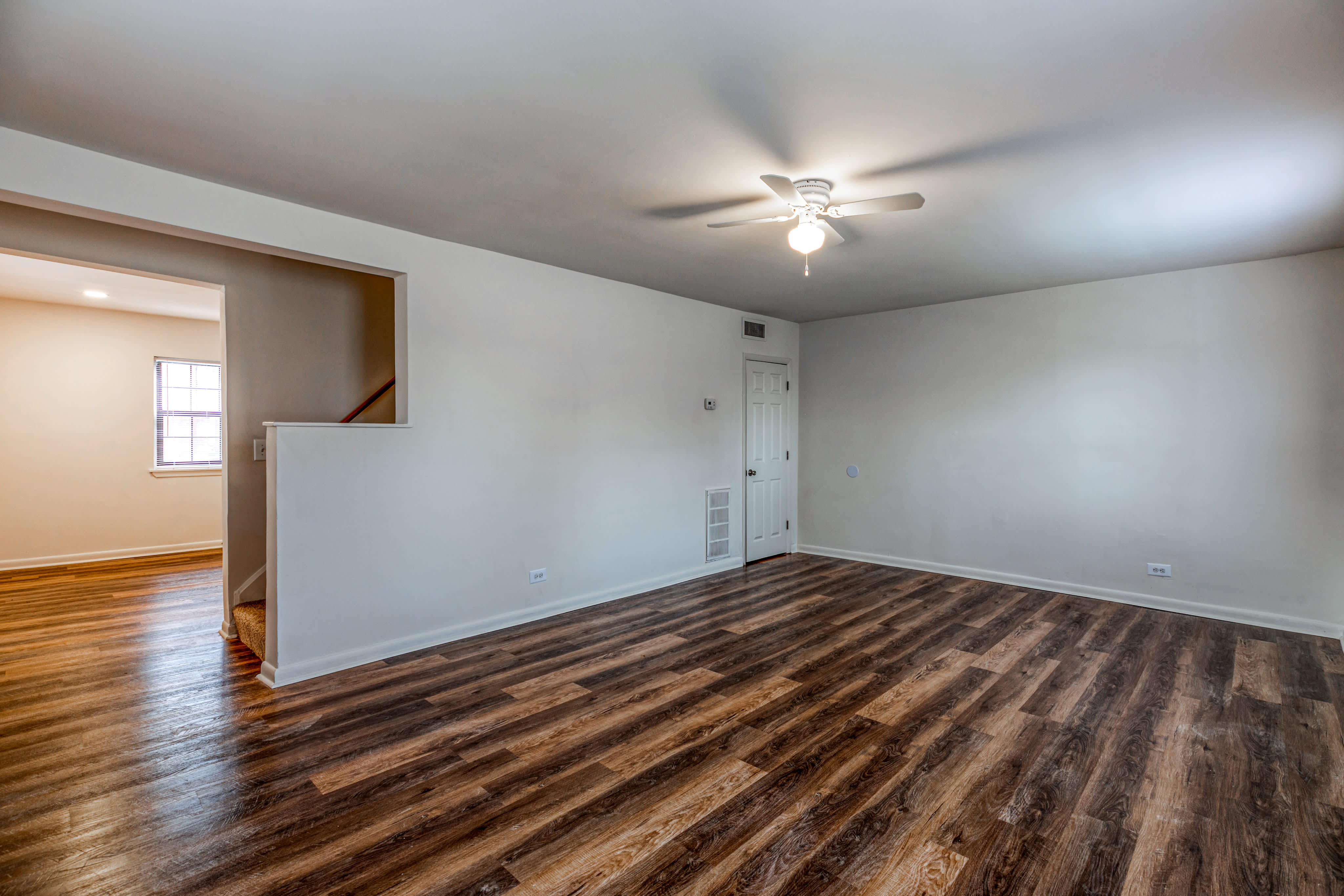 Stansbury Manor – photo 2