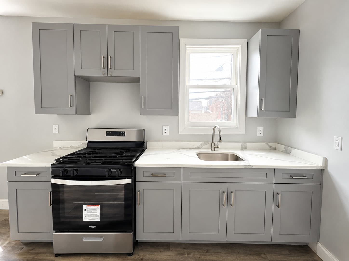 465 Ferry Street – photo 1