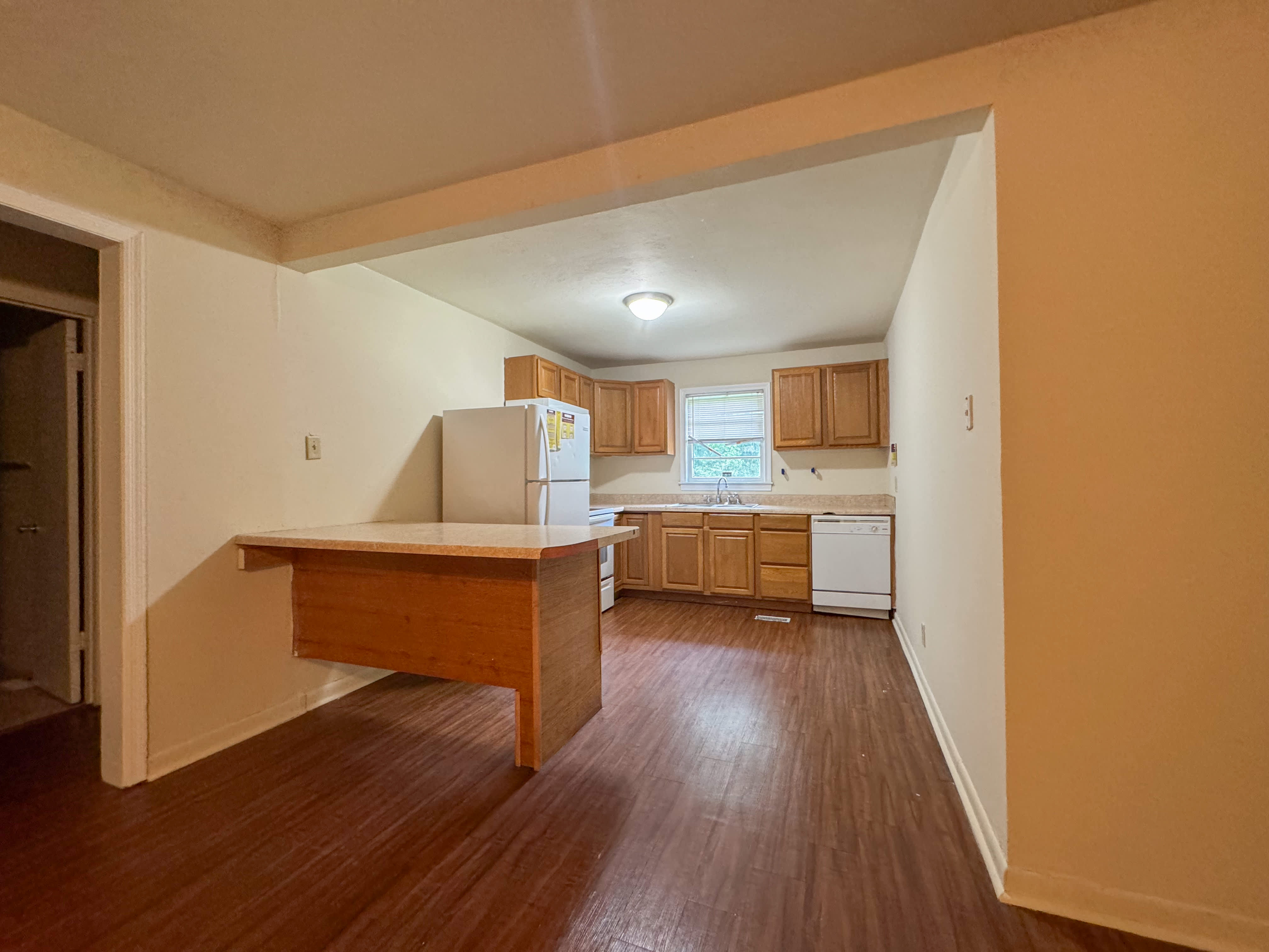 1502 Atkamire Drive – photo 2