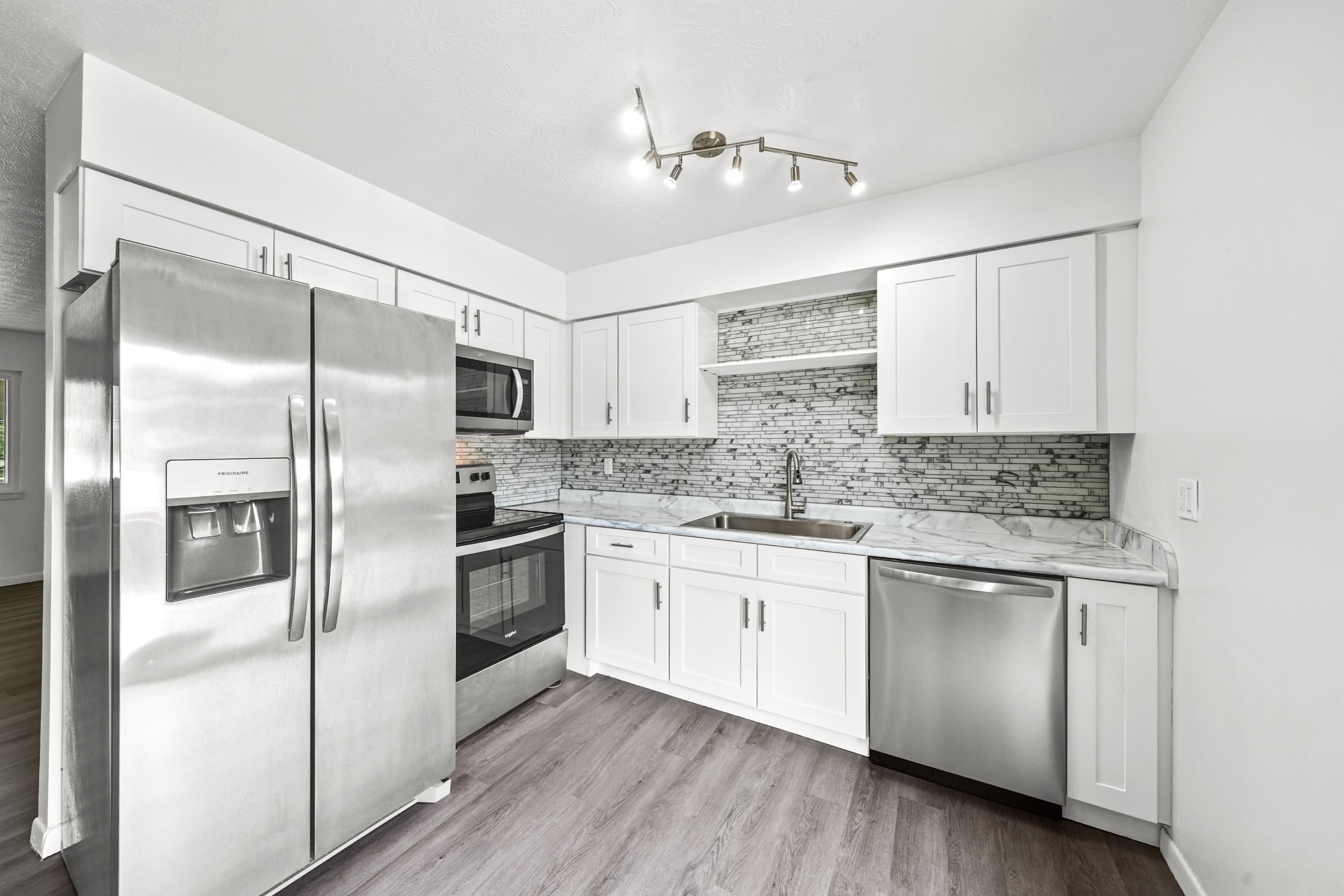 4707 Fishcreek Road – photo 2