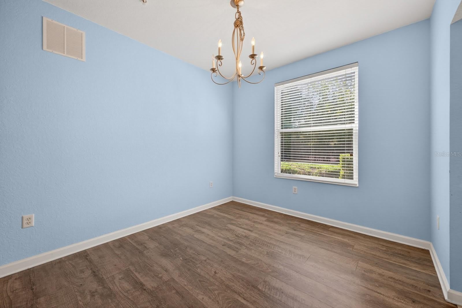 8352 QUIMBY Circle – photo 3