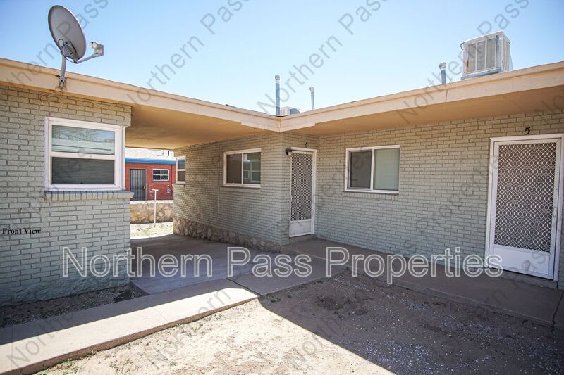 1317 Saint Johns – photo 1