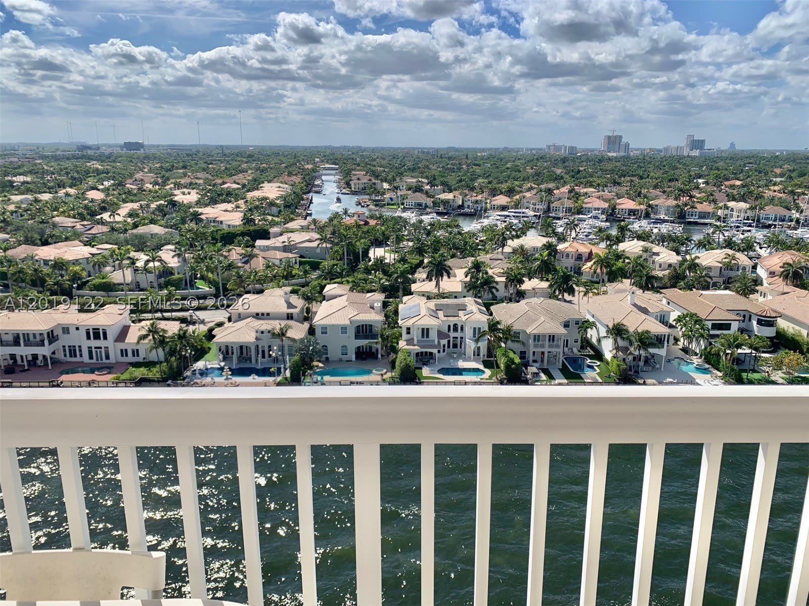 1500 S Ocean Dr – photo 2
