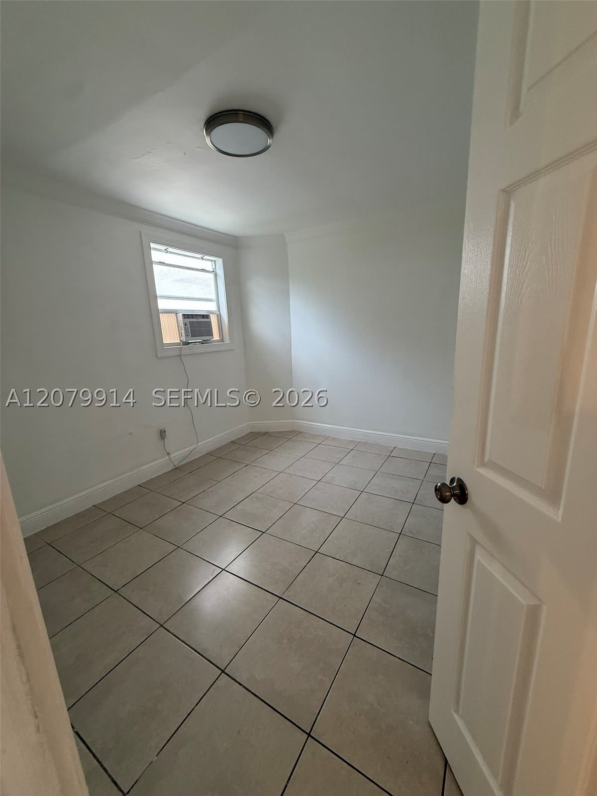 6209 Grant St – photo 5