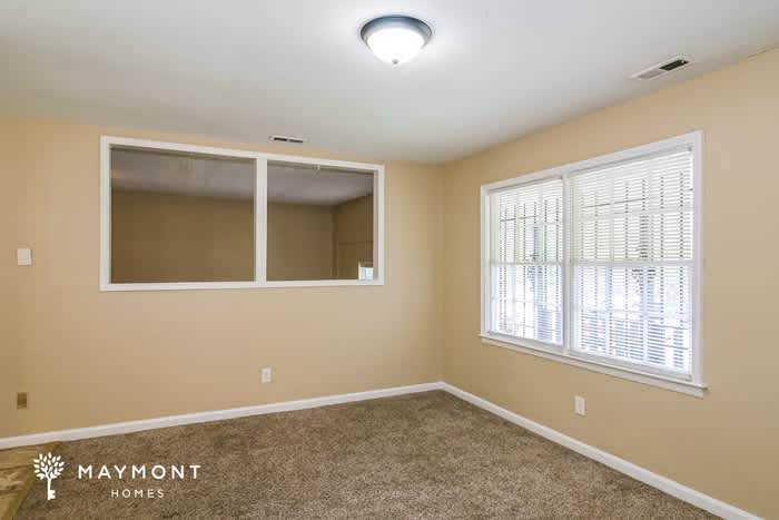 624 Robert E Lee Parkway – photo 3