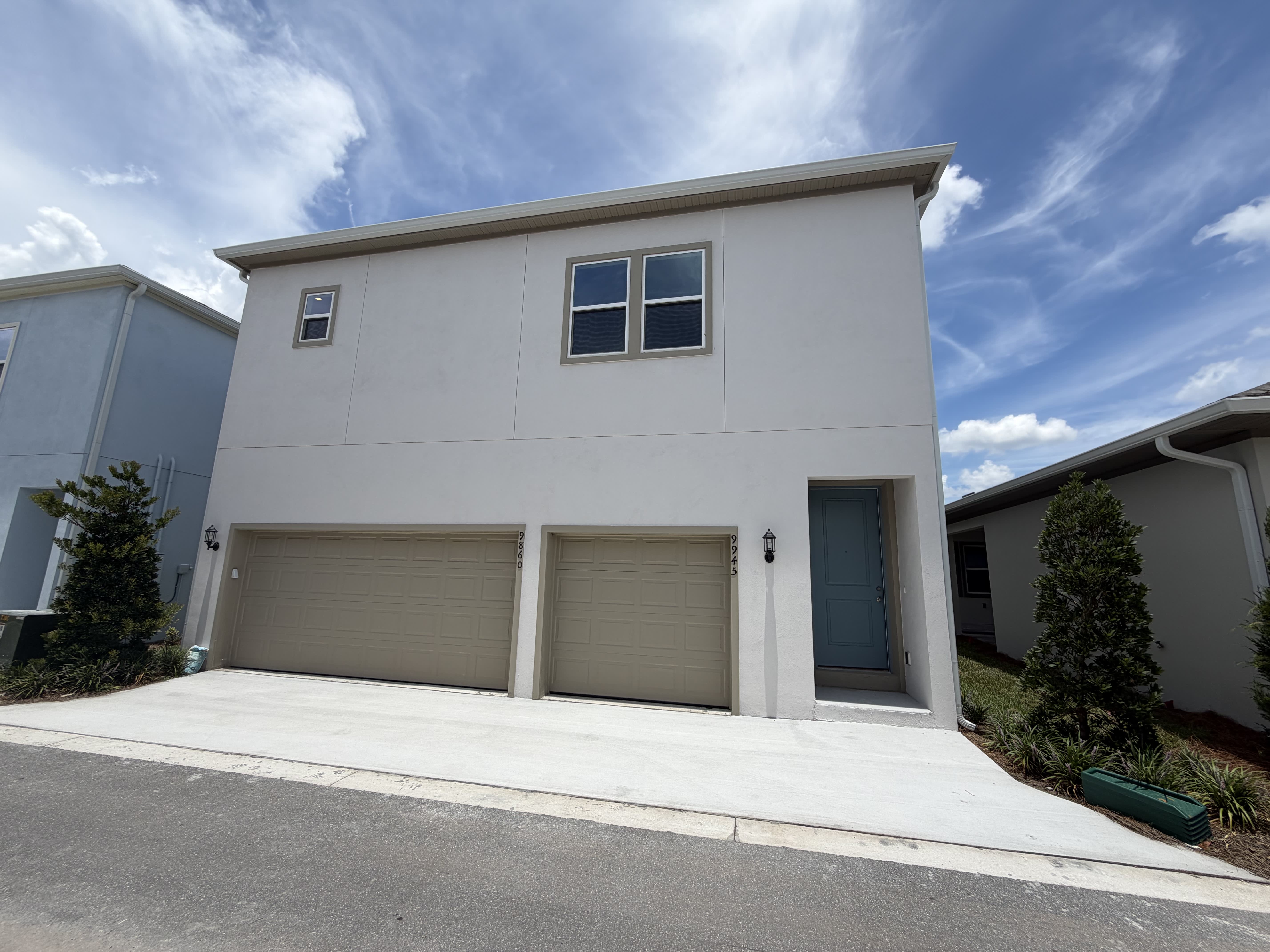9860 Peebles St – photo 1