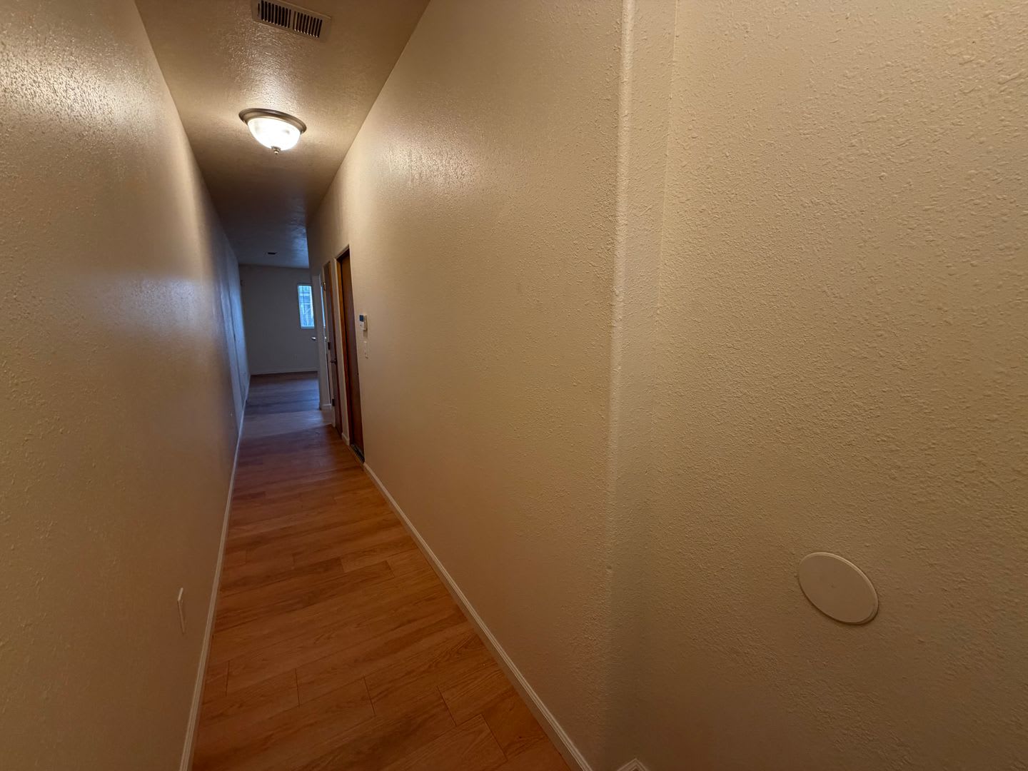 3 Bedroom Town Home Available Near 2Nd St Sw Avenida Cesar Chavez Dolores Huerta – photo 3